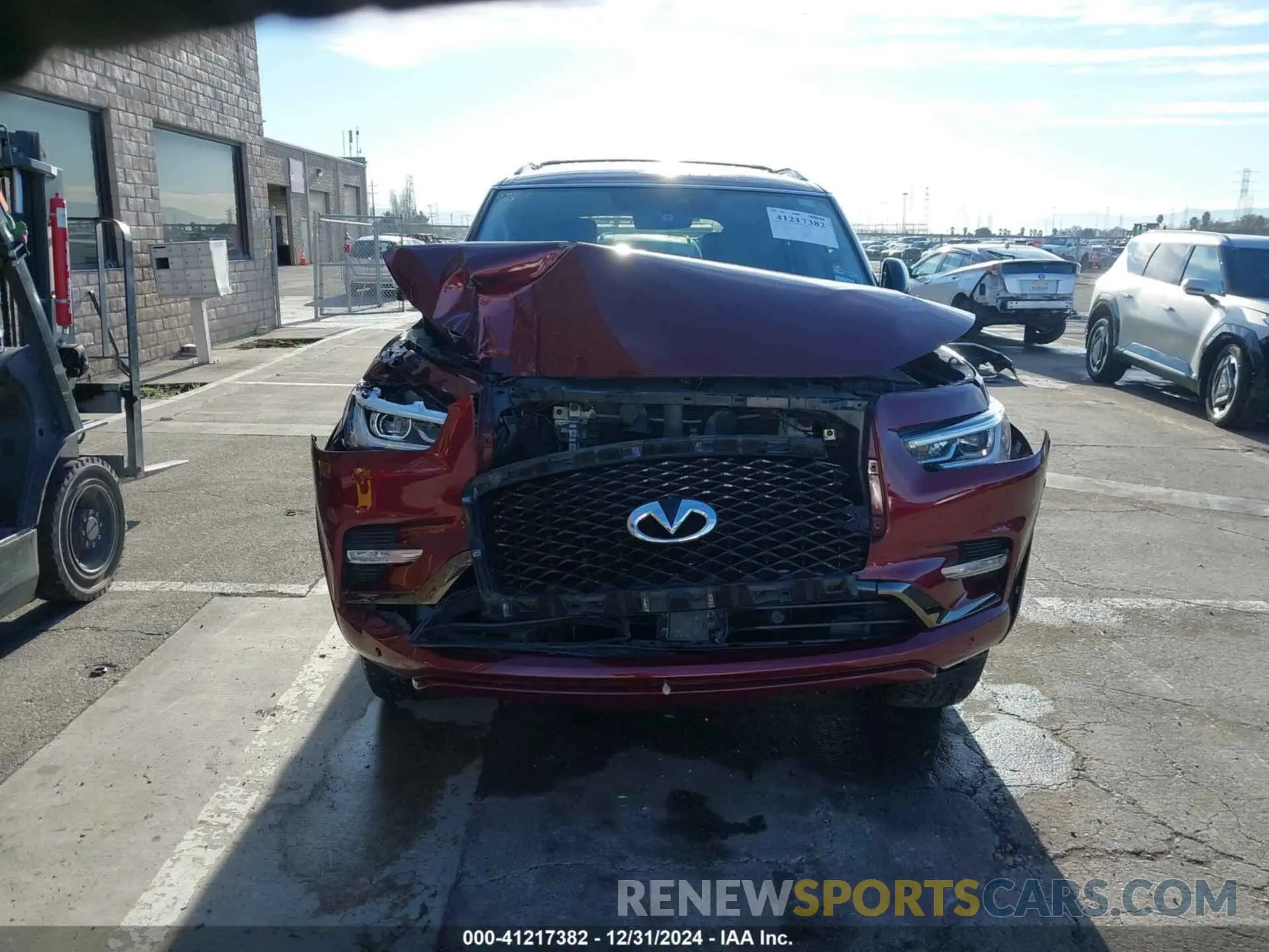 6 Photograph of a damaged car JN8AZ2AFXN9740865 INFINITI QX80 2022