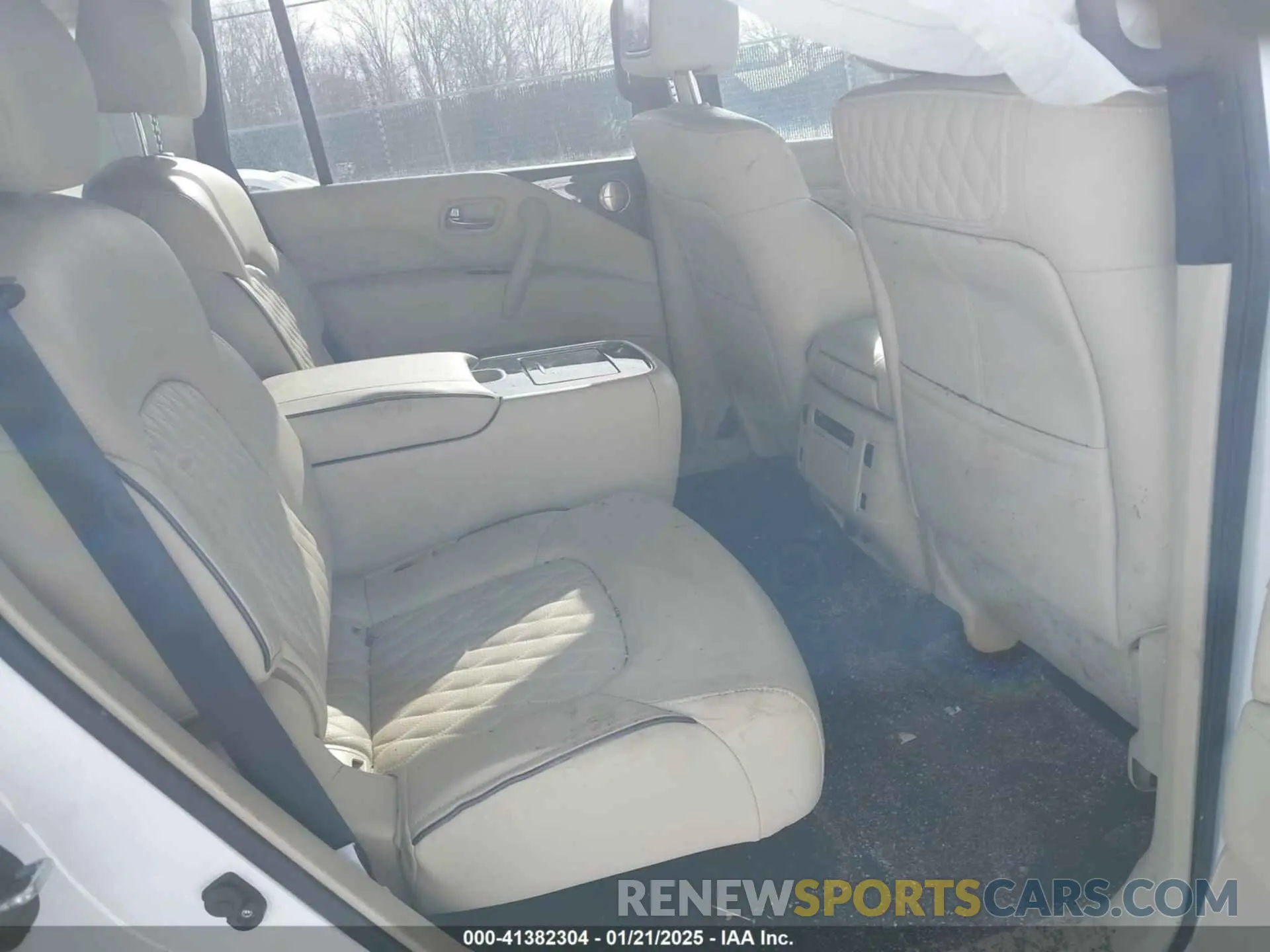 8 Photograph of a damaged car JN8AZ2BE0N9291461 INFINITI QX80 2022