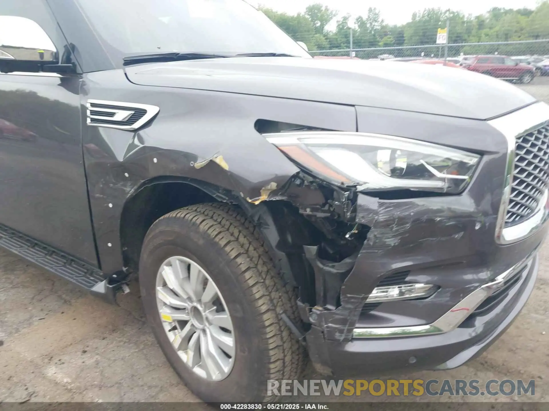18 Photograph of a damaged car JN8AZ2BE6N9290797 INFINITI QX80 2022