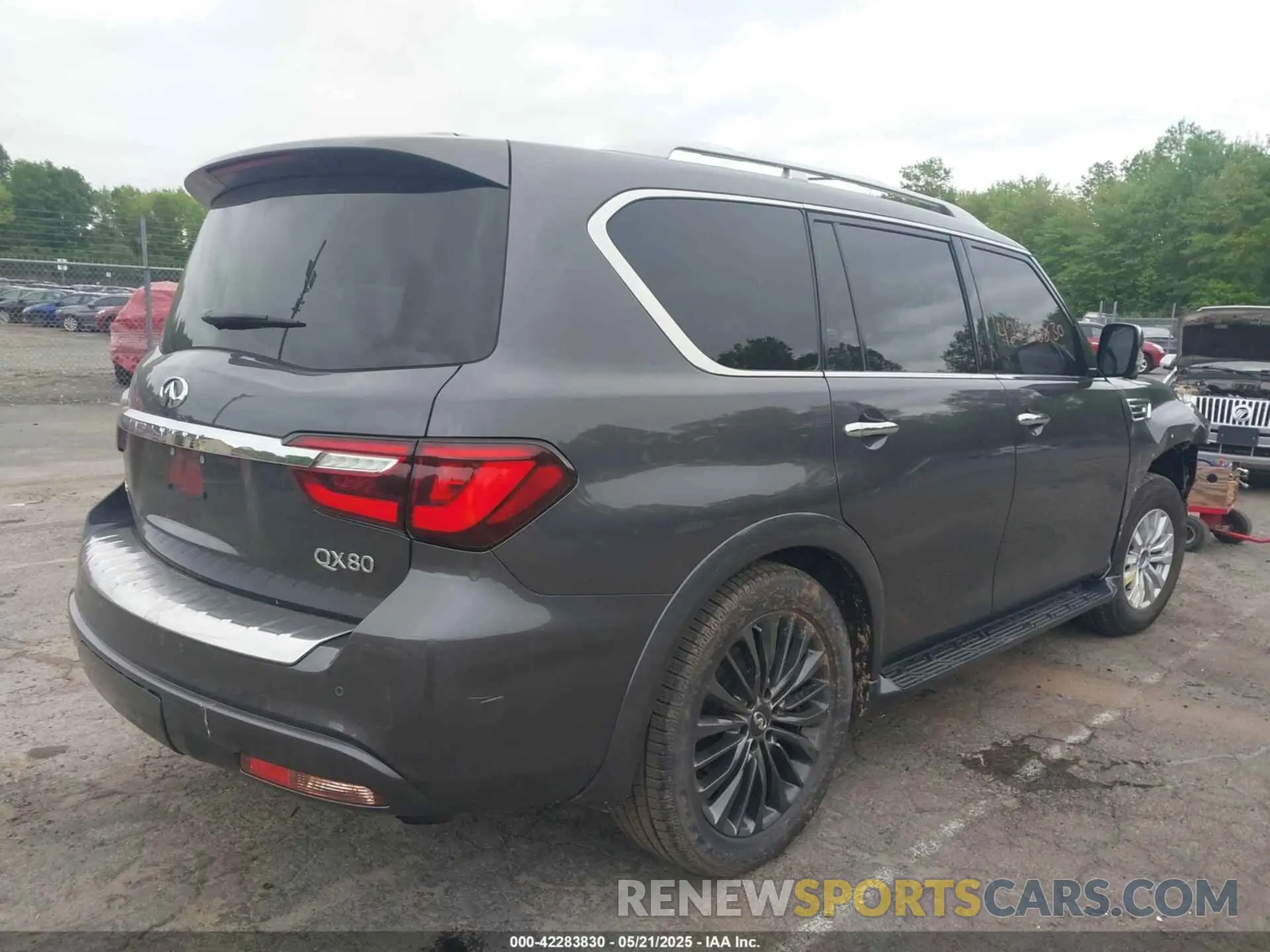 4 Photograph of a damaged car JN8AZ2BE6N9290797 INFINITI QX80 2022