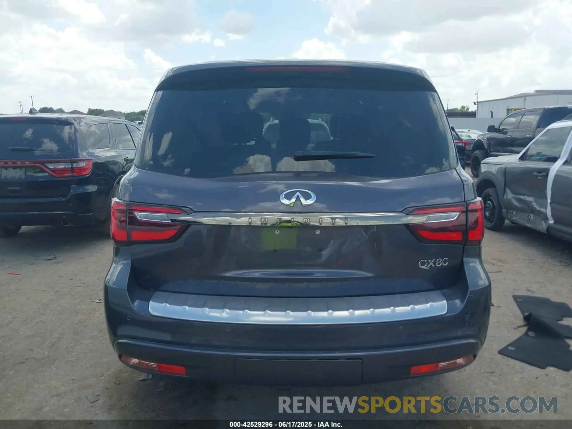 16 Photograph of a damaged car JN8AZ2AD1P9875217 INFINITI QX80 2023