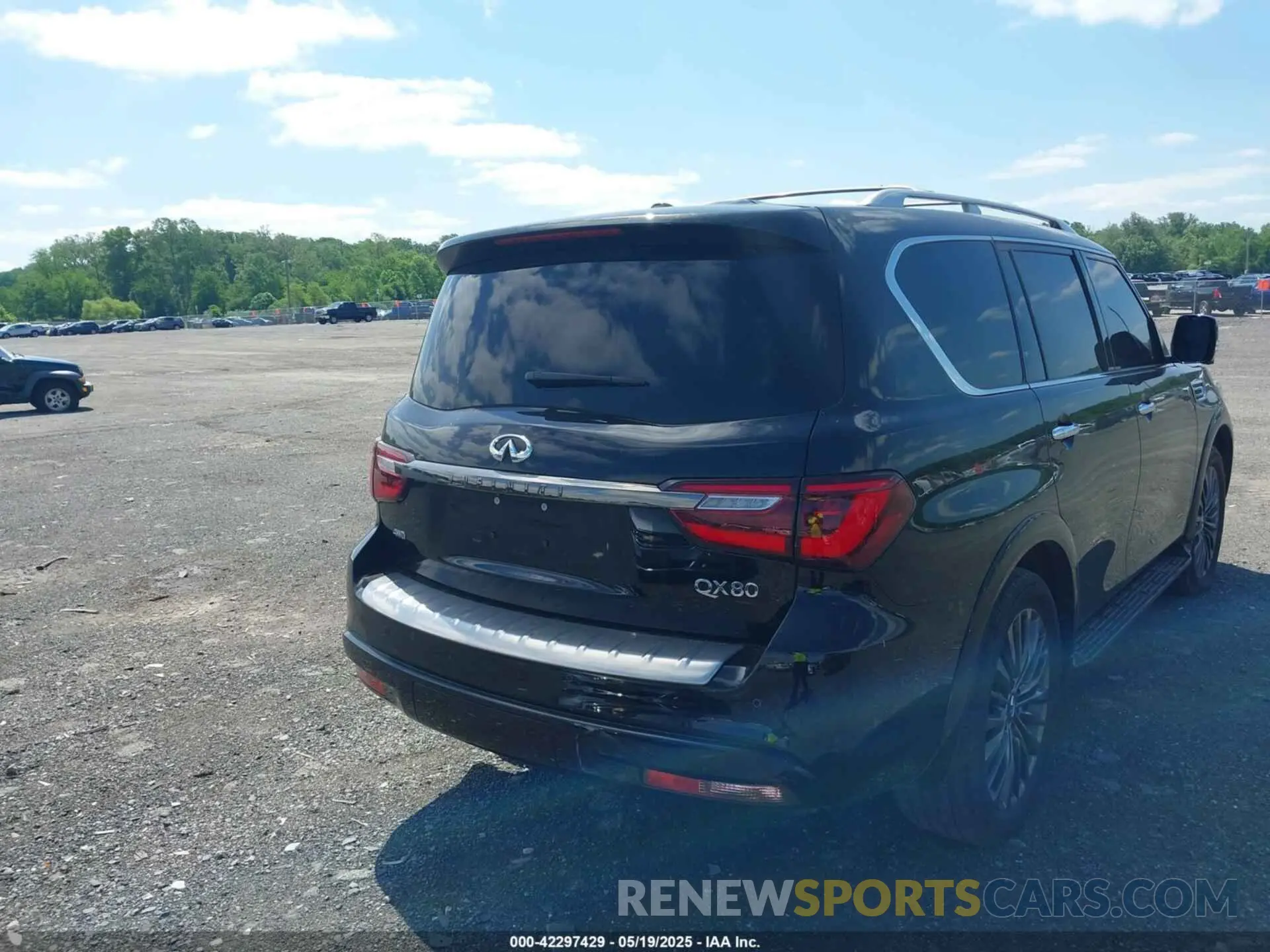 16 Photograph of a damaged car JN8AZ2AE8P9304042 INFINITI QX80 2023