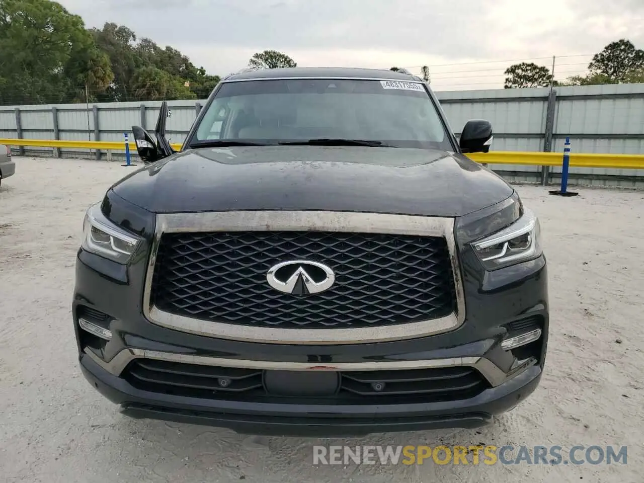 5 Photograph of a damaged car JN8AZ2AE8P9307684 INFINITI QX80 2023