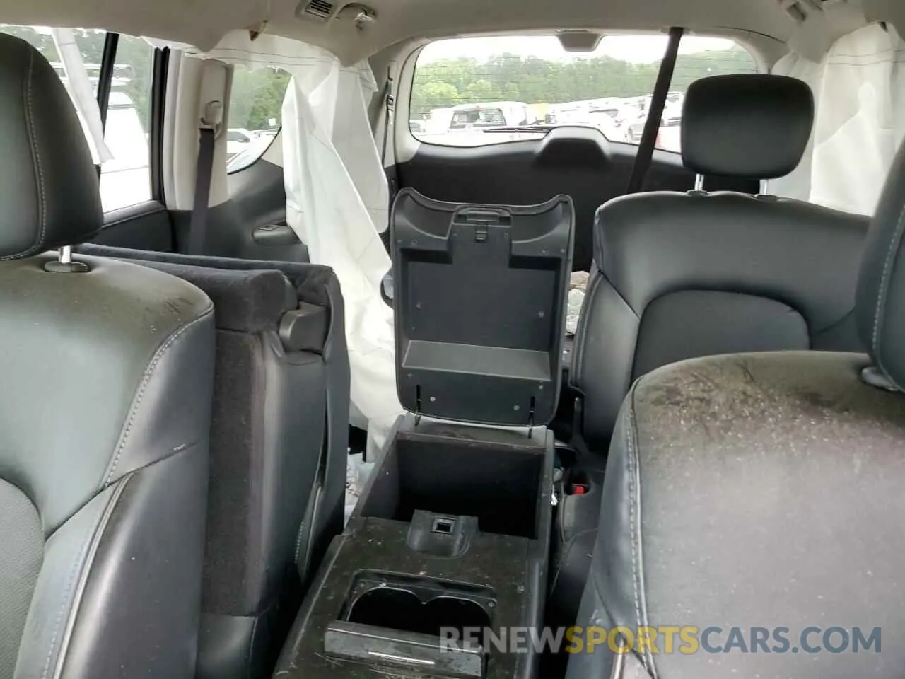 10 Photograph of a damaged car JN8AZ2AE7R9329825 INFINITI QX80 2024