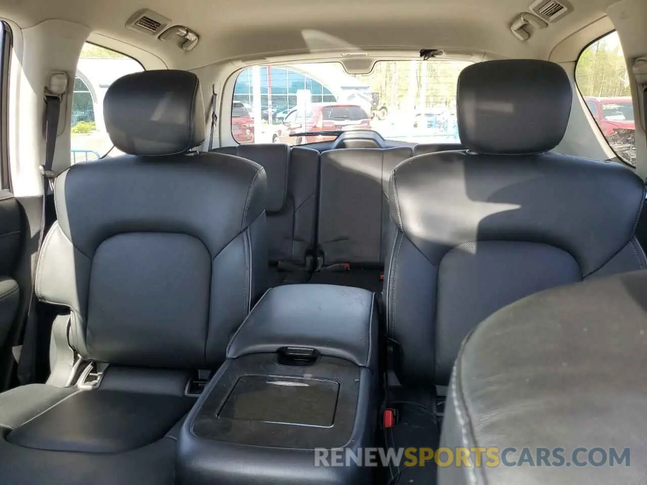 10 Photograph of a damaged car JN8AZ2AF4R9765069 INFINITI QX80 2024