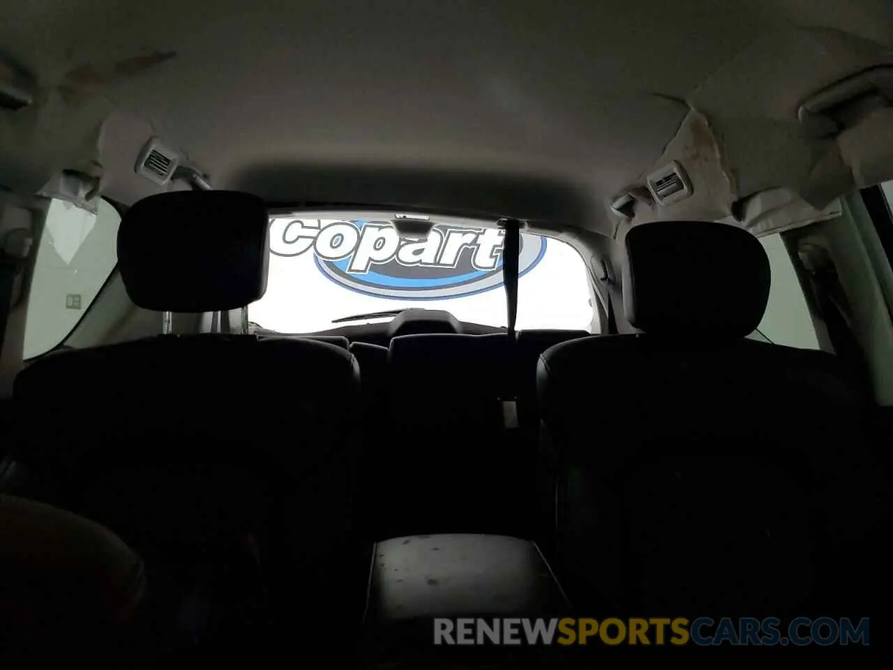 10 Photograph of a damaged car JN8AZ2AF4R9765203 INFINITI QX80 2024