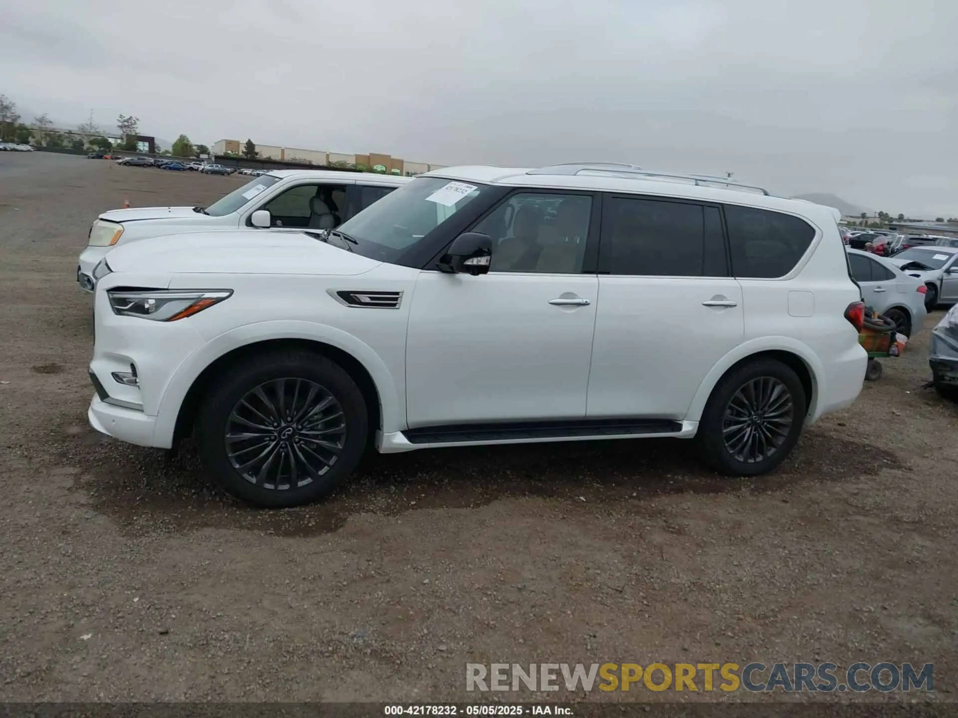 15 Photograph of a damaged car JN8AZ2BE9R9327413 INFINITI QX80 2024