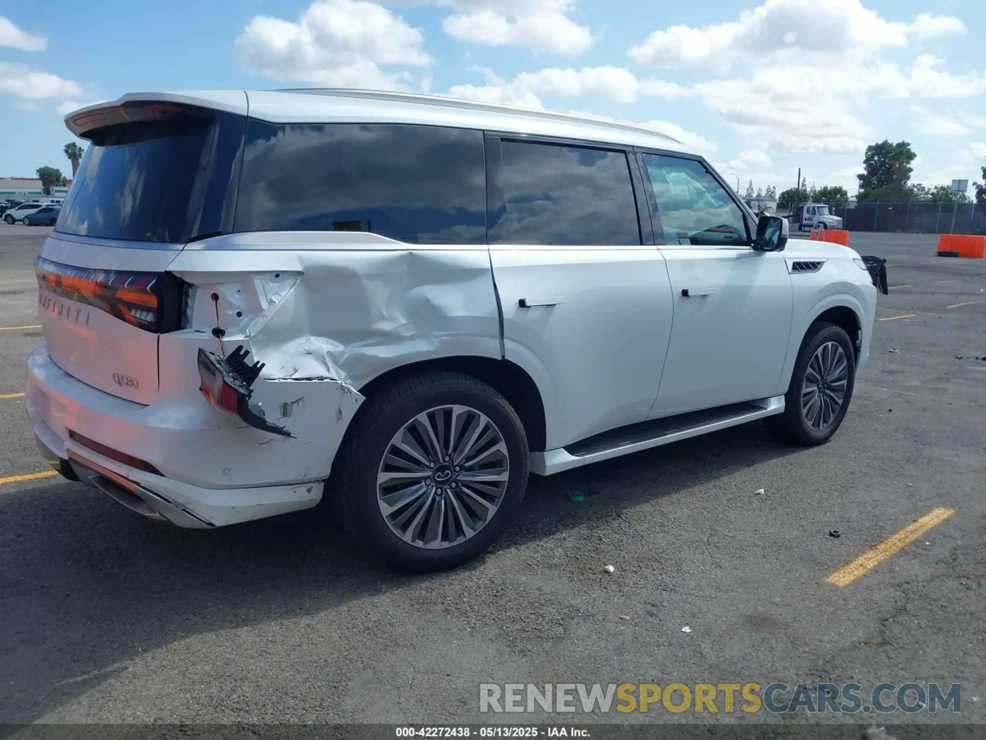 4 Photograph of a damaged car JN8AZ3BA9S9001443 INFINITI QX80 2025
