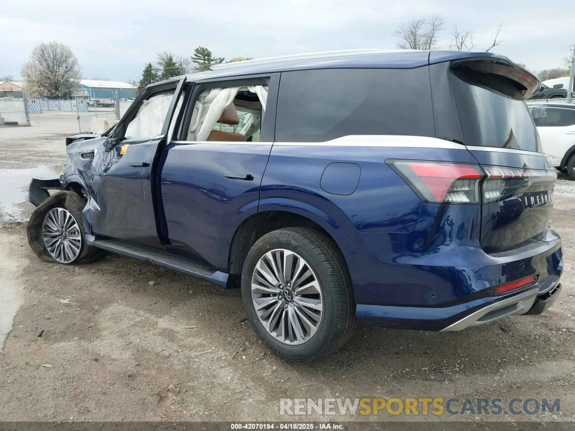 3 Photograph of a damaged car JN8AZ3BB1S9404731 INFINITI QX80 2025