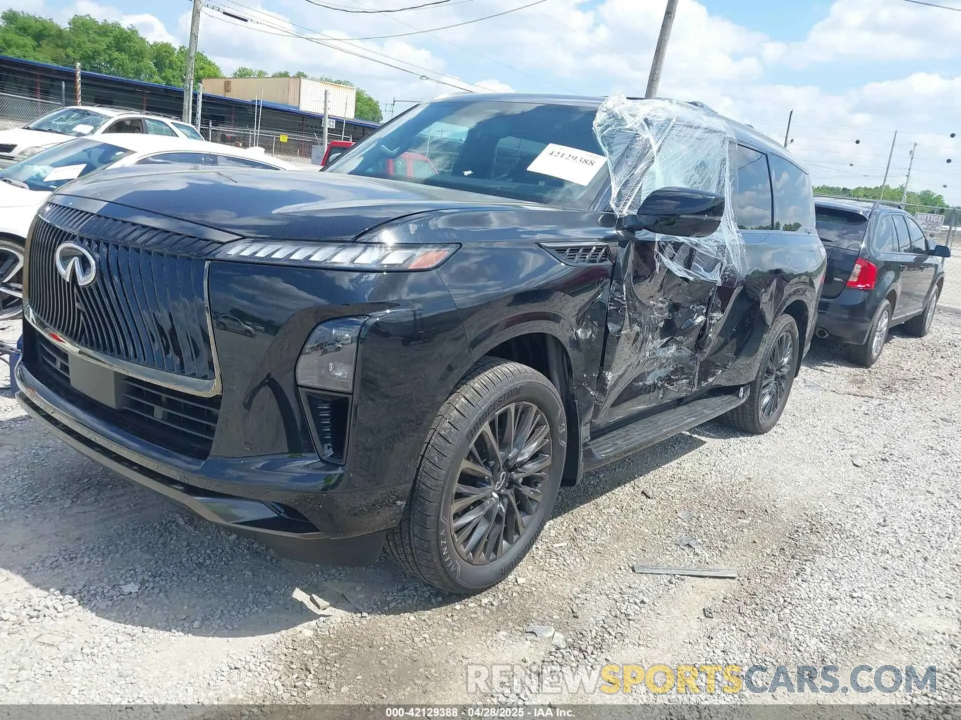 2 Photograph of a damaged car JN8AZ3CC9S9603386 INFINITI QX80 2025