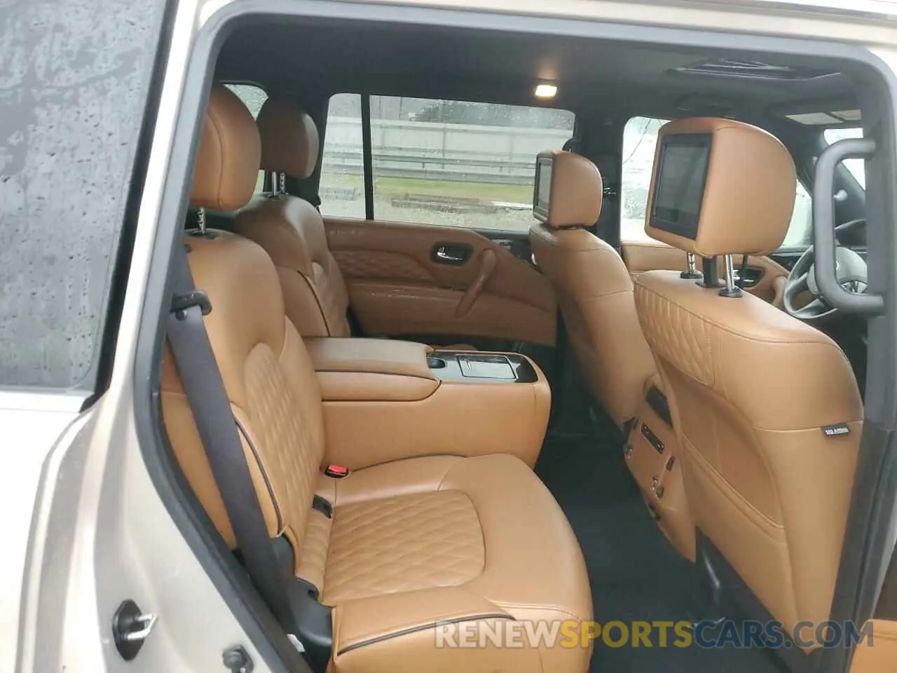 11 Photograph of a damaged car JN8AZ2BE7M9268337 INFINITI QX80 SENSO 2021
