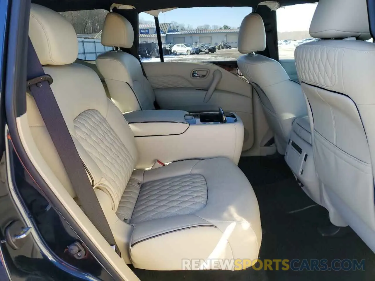 11 Photograph of a damaged car JN8AZ2BE4R9327450 INFINITI QX80 SENSO 2024