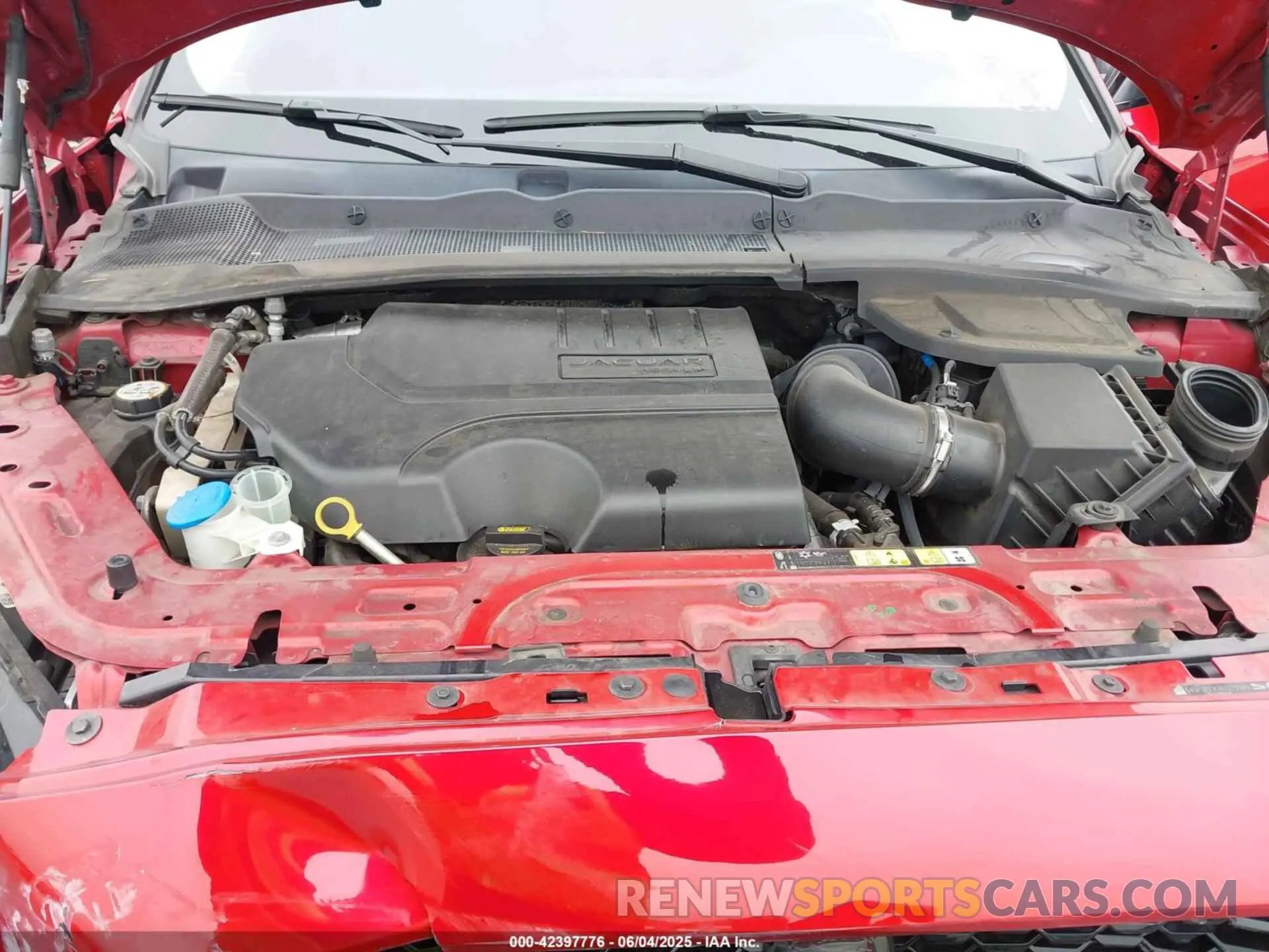 10 Photograph of a damaged car SADFJ2FX4K1Z72242 JAGUAR E-PACE 2019