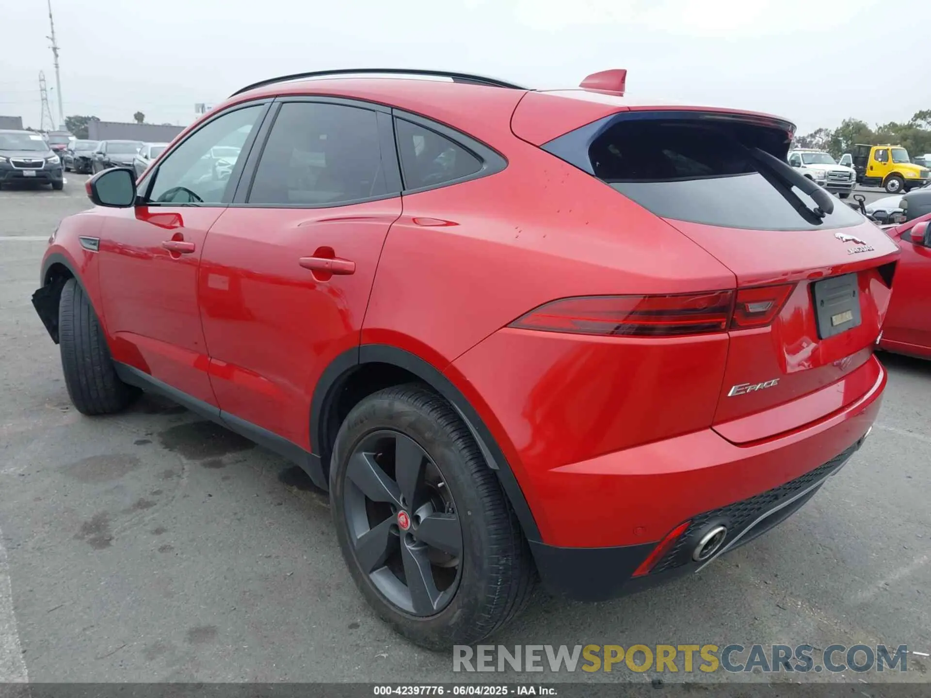 3 Photograph of a damaged car SADFJ2FX4K1Z72242 JAGUAR E-PACE 2019