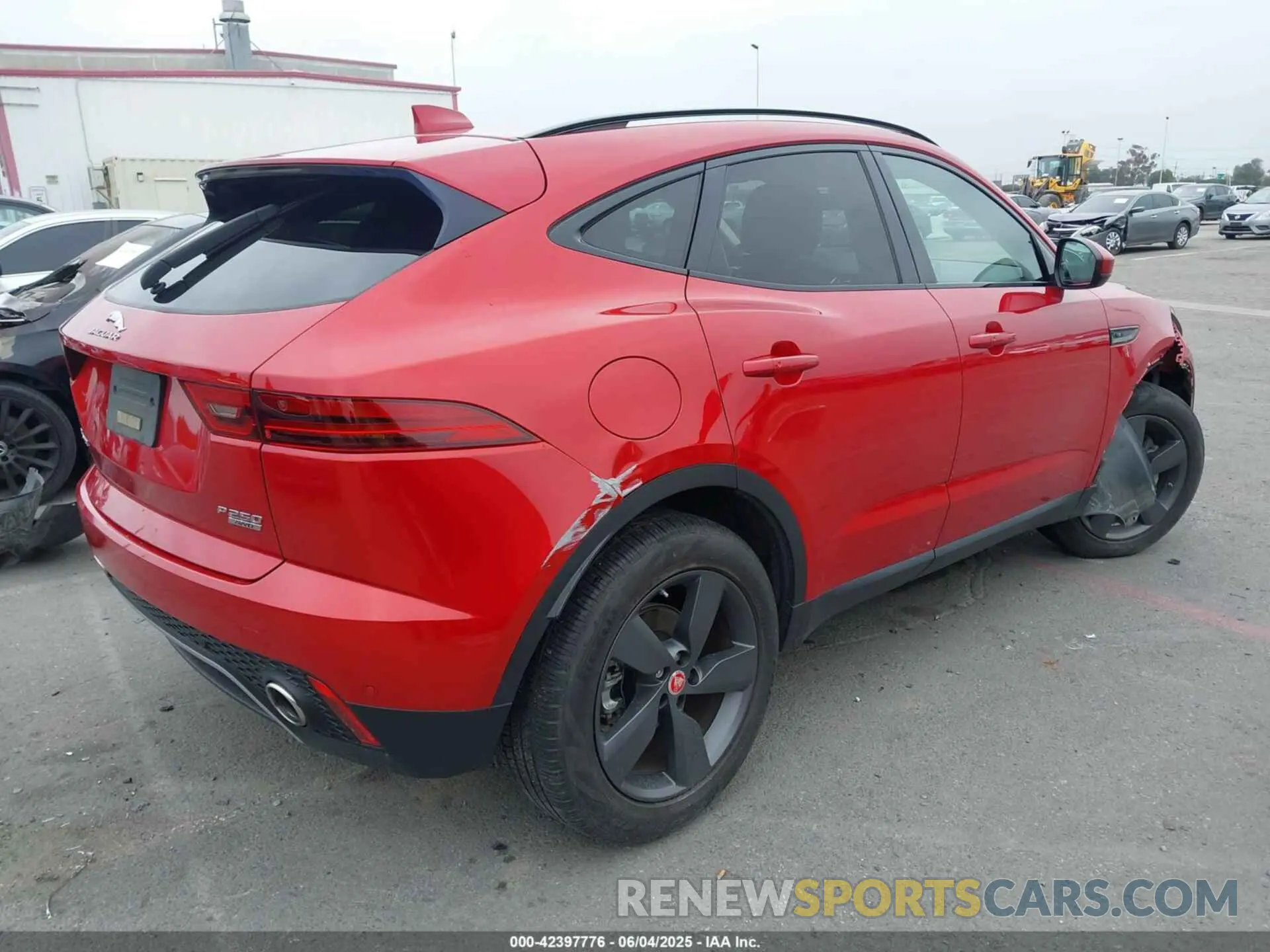 4 Photograph of a damaged car SADFJ2FX4K1Z72242 JAGUAR E-PACE 2019