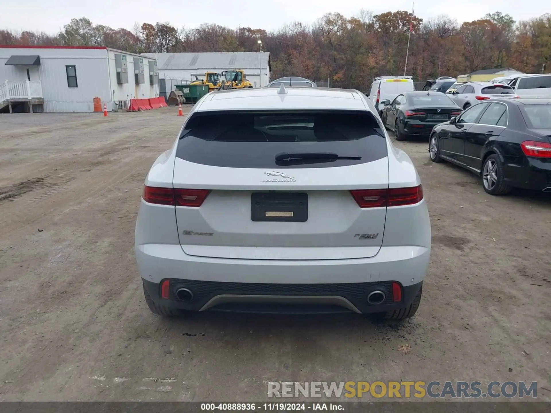 16 Photograph of a damaged car SADFJ2FX9K1Z43027 JAGUAR E-PACE 2019