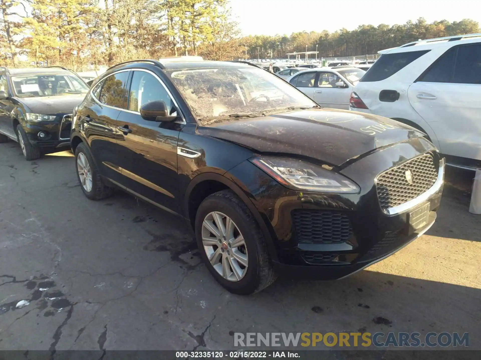 1 Photograph of a damaged car SADFJ2FX9K1Z68137 JAGUAR E-PACE 2019