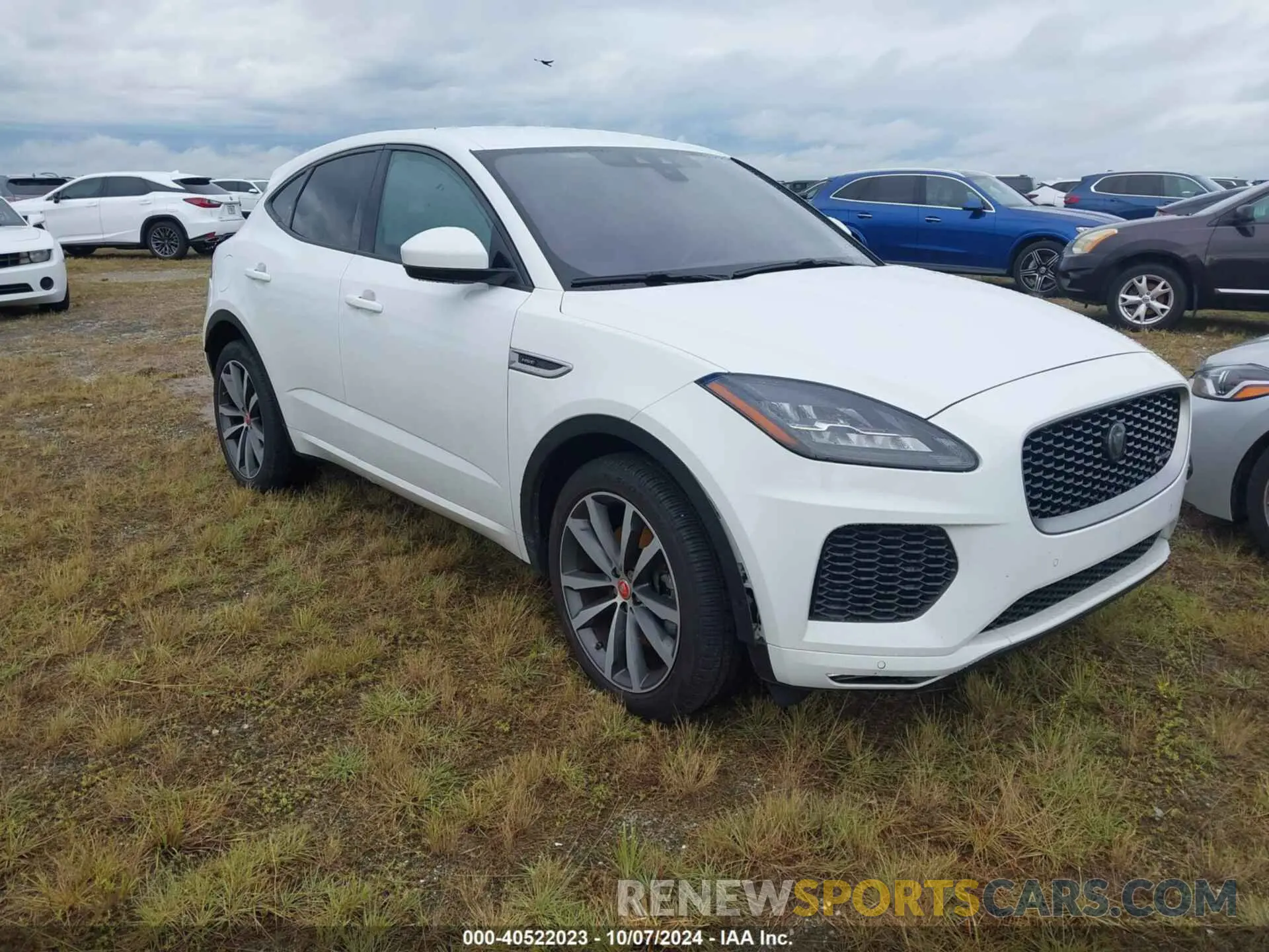 1 Photograph of a damaged car SADFM2GX7K1Z63475 JAGUAR E-PACE 2019