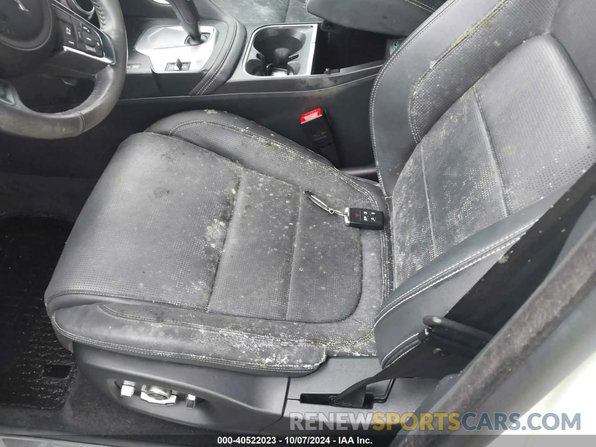 6 Photograph of a damaged car SADFM2GX7K1Z63475 JAGUAR E-PACE 2019