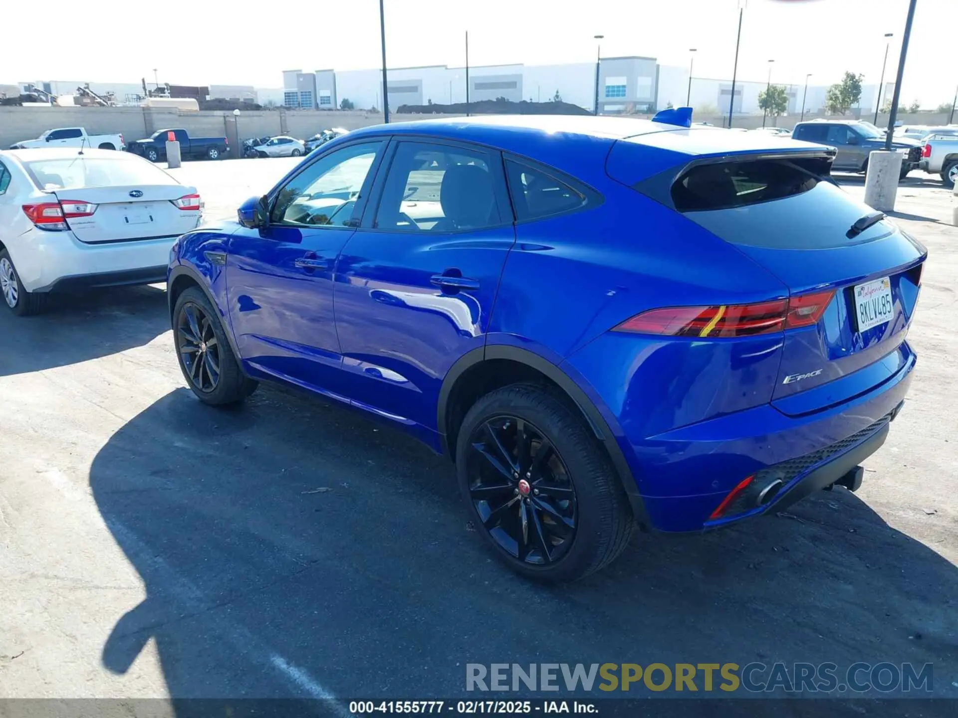 3 Photograph of a damaged car SADFM2GX8K1Z63615 JAGUAR E-PACE 2019