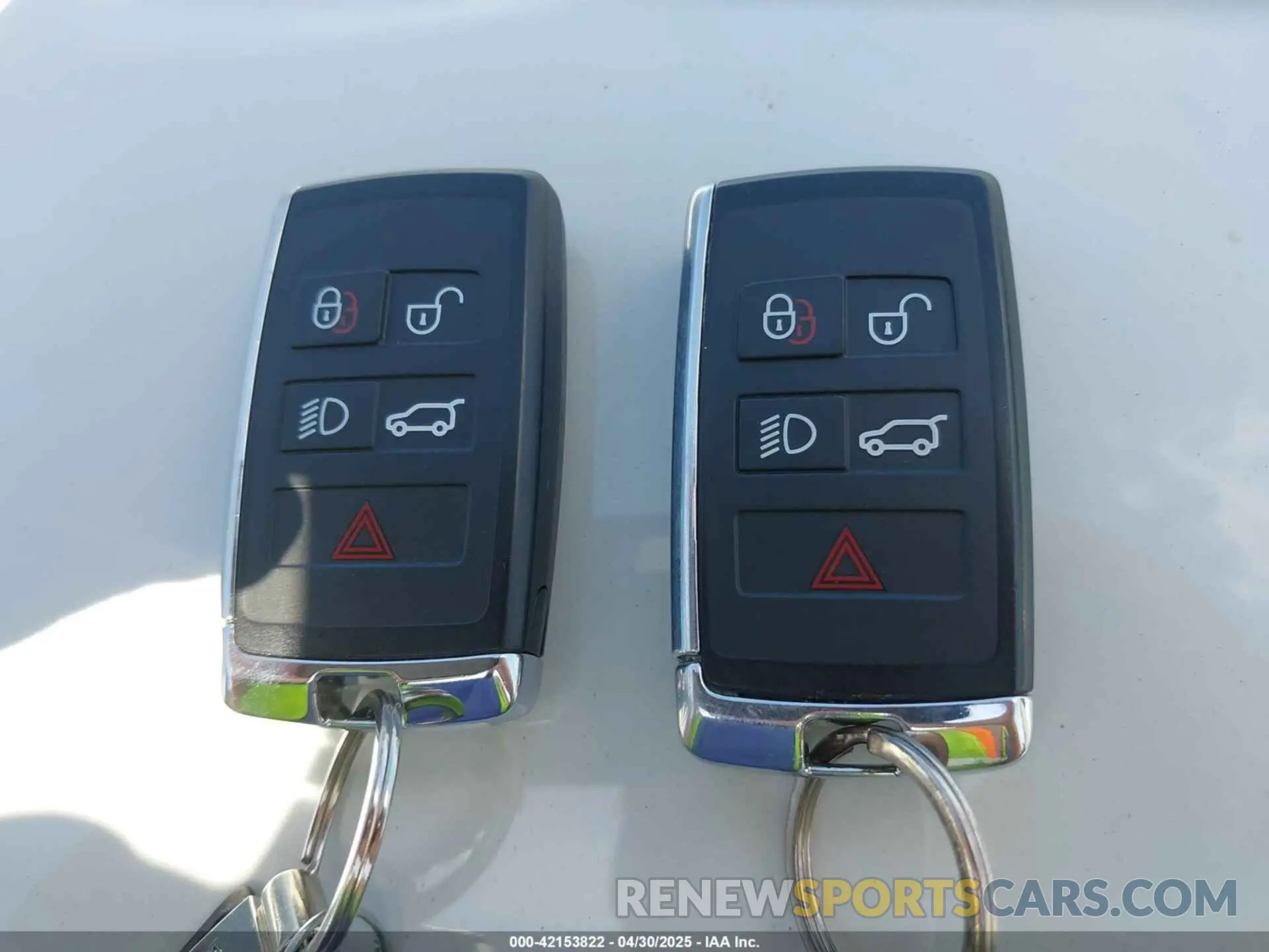 11 Photograph of a damaged car SADFP2FX2K1Z47628 JAGUAR E-PACE 2019