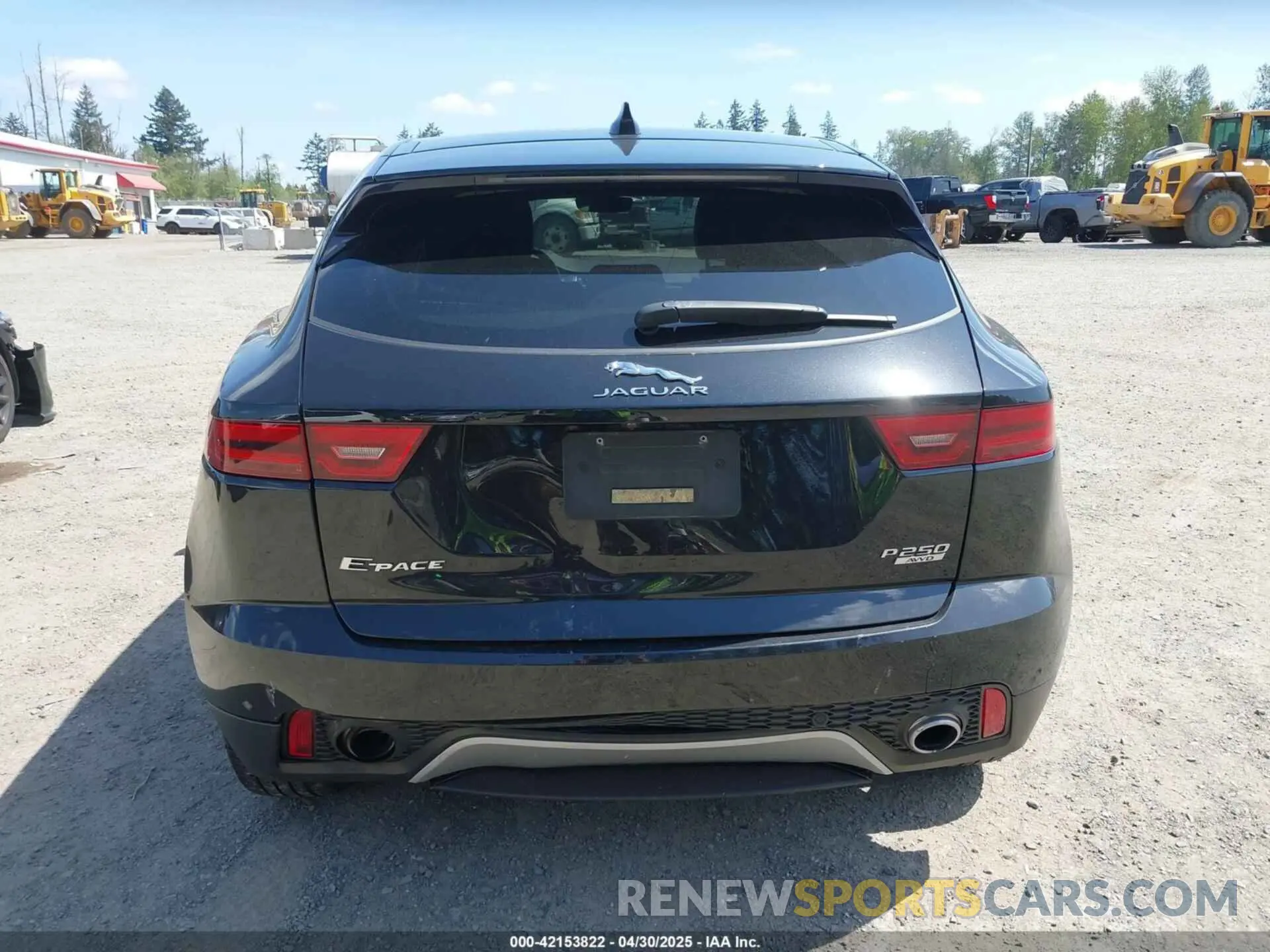 16 Photograph of a damaged car SADFP2FX2K1Z47628 JAGUAR E-PACE 2019