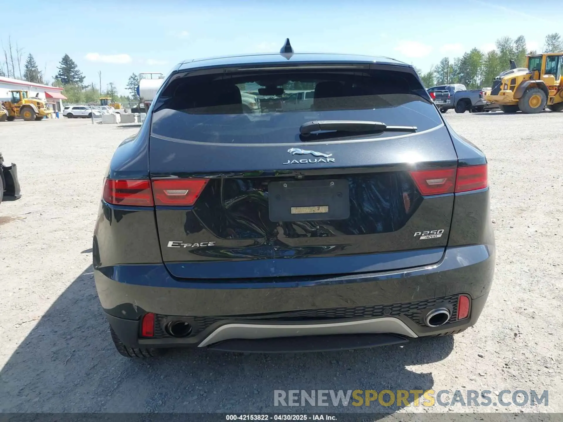 6 Photograph of a damaged car SADFP2FX2K1Z47628 JAGUAR E-PACE 2019