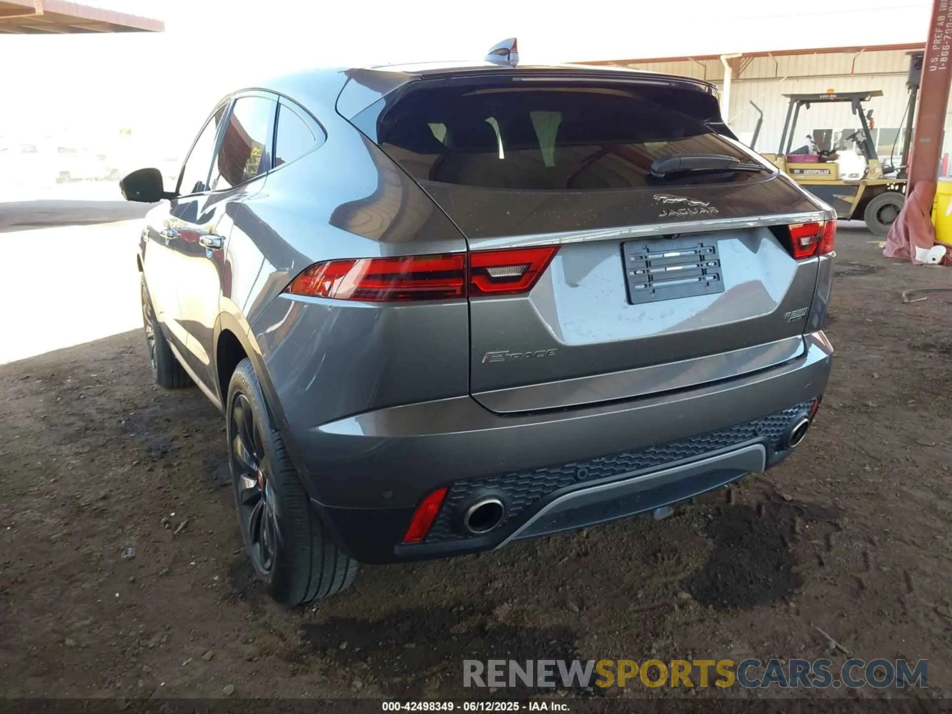 3 Photograph of a damaged car SADFP2FX9K1Z63955 JAGUAR E-PACE 2019