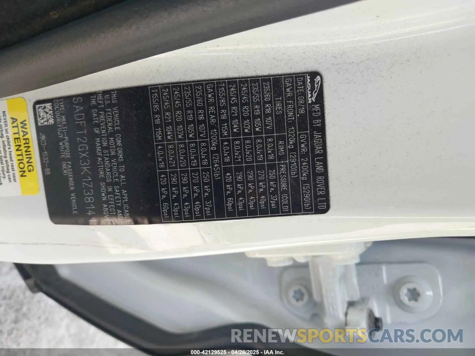 9 Photograph of a damaged car SADFT2GX3K1Z38141 JAGUAR E-PACE 2019
