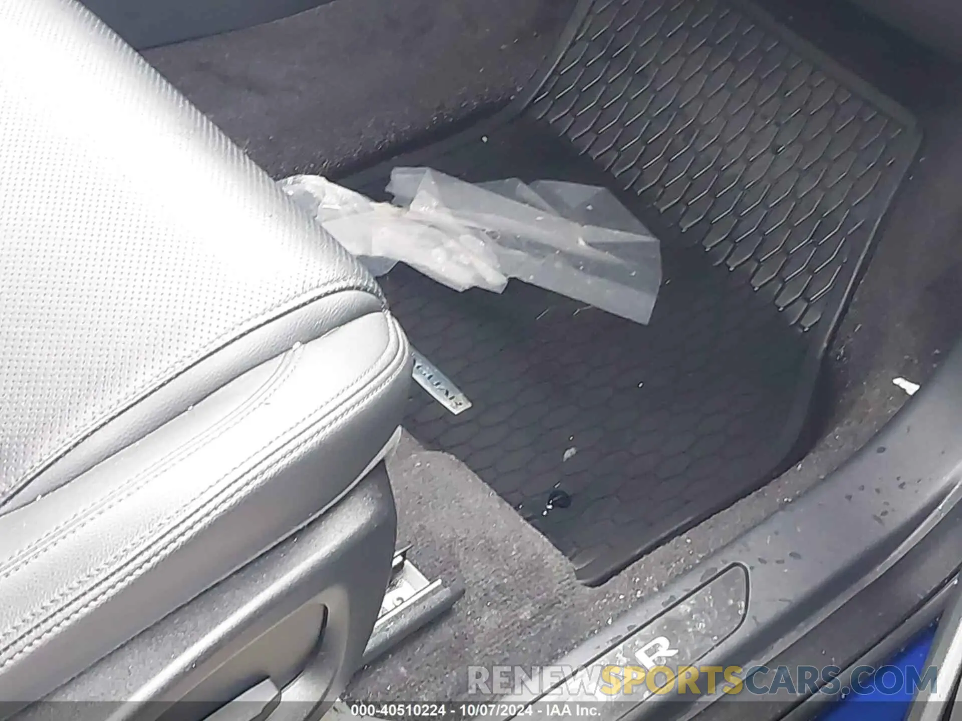 6 Photograph of a damaged car SADFK2FX1L1Z86906 JAGUAR E-PACE 2020