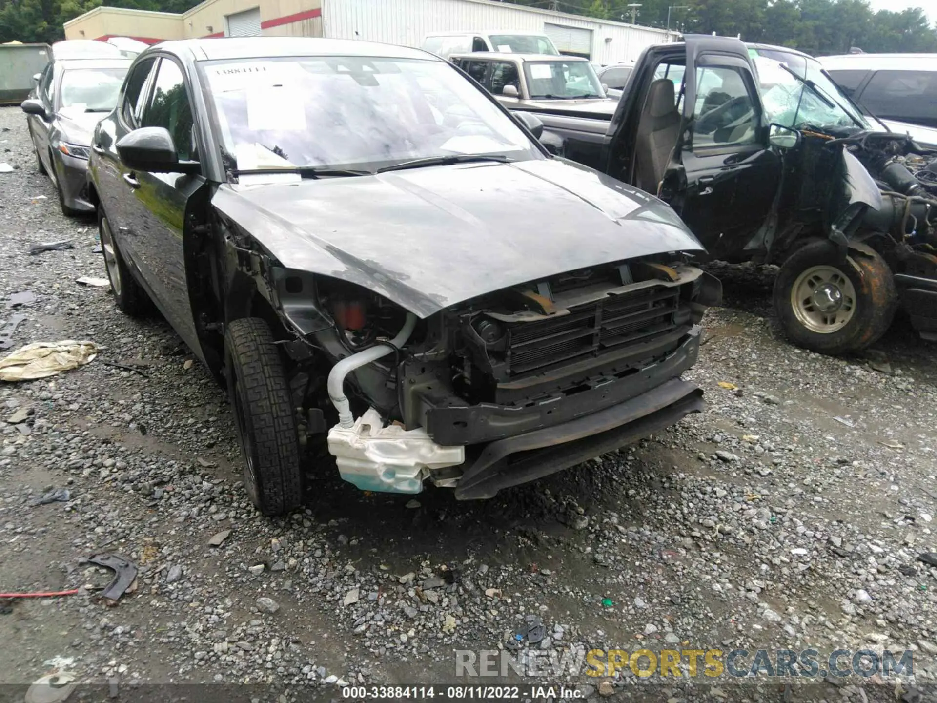 6 Photograph of a damaged car SADFK2FX2L1Z86980 JAGUAR E-PACE 2020