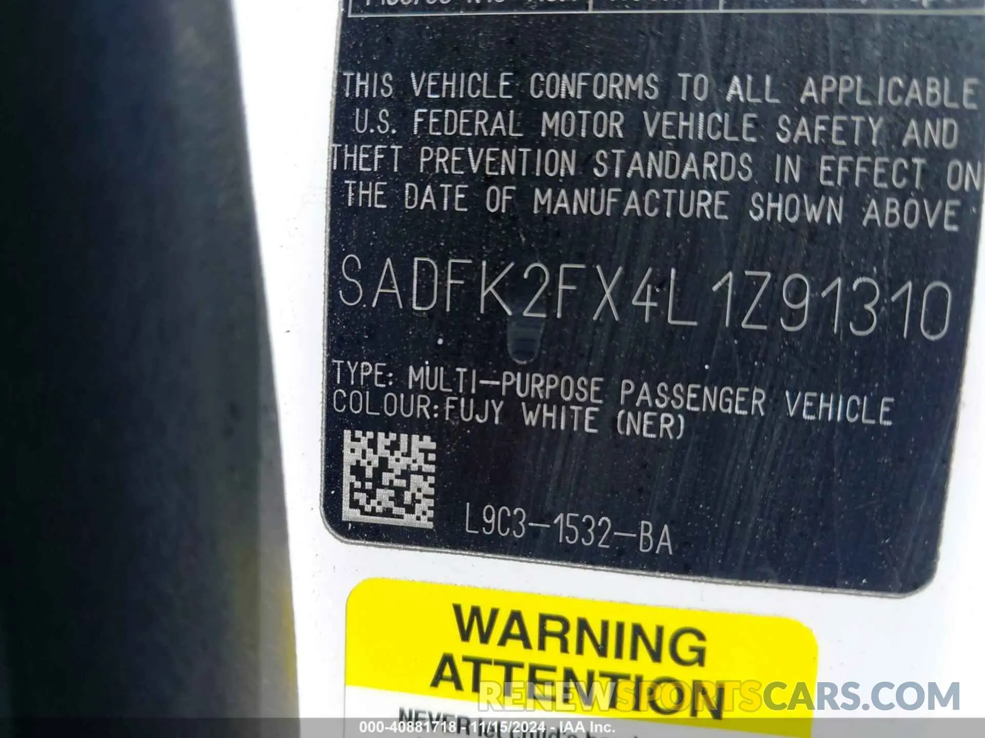 9 Photograph of a damaged car SADFK2FX4L1Z91310 JAGUAR E-PACE 2020