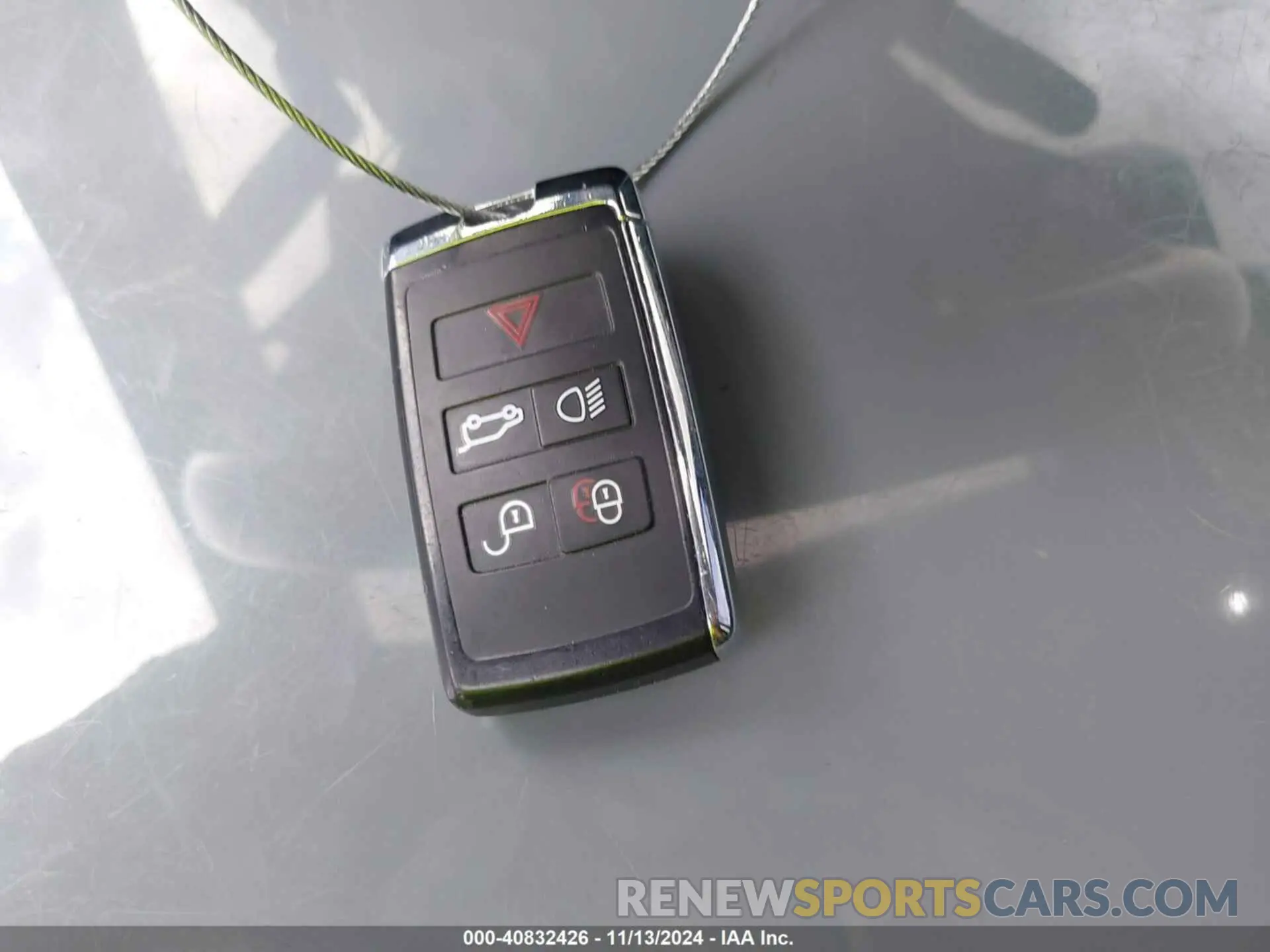 11 Photograph of a damaged car SADFK2FX7L1001234 JAGUAR E-PACE 2020