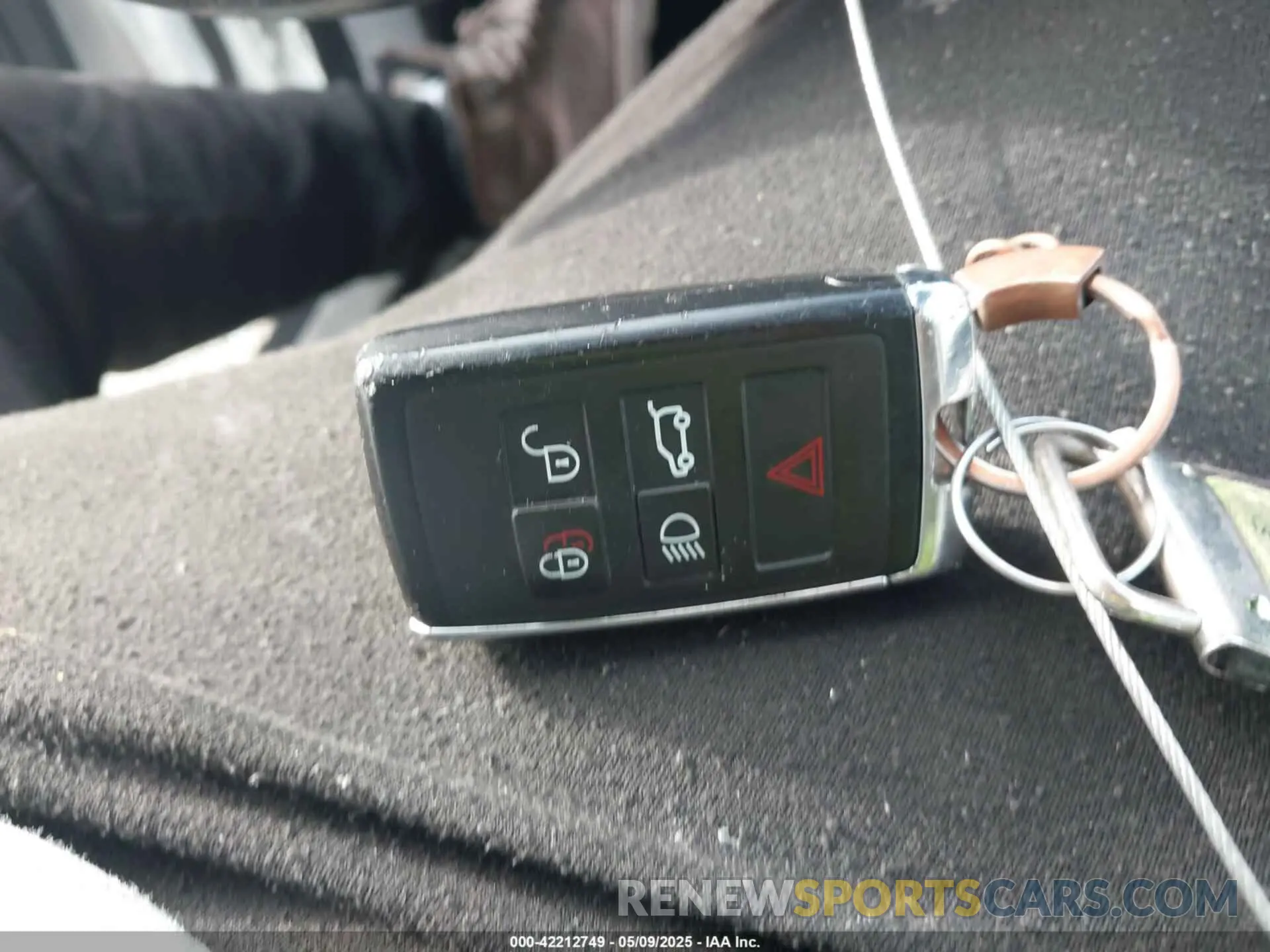 11 Photograph of a damaged car SADFK2FX9L1Z80738 JAGUAR E-PACE 2020