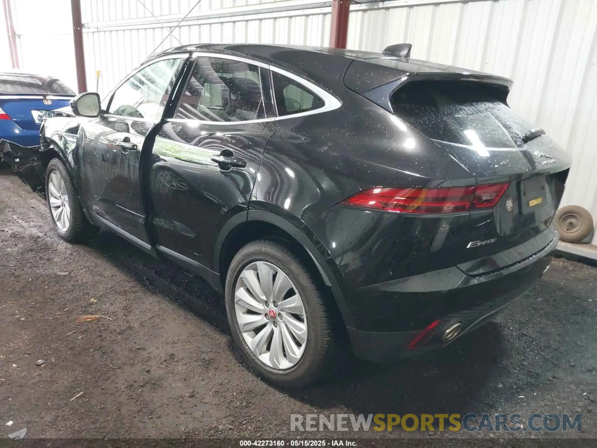 3 Photograph of a damaged car SADFP2FX1L1Z88690 JAGUAR E-PACE 2020