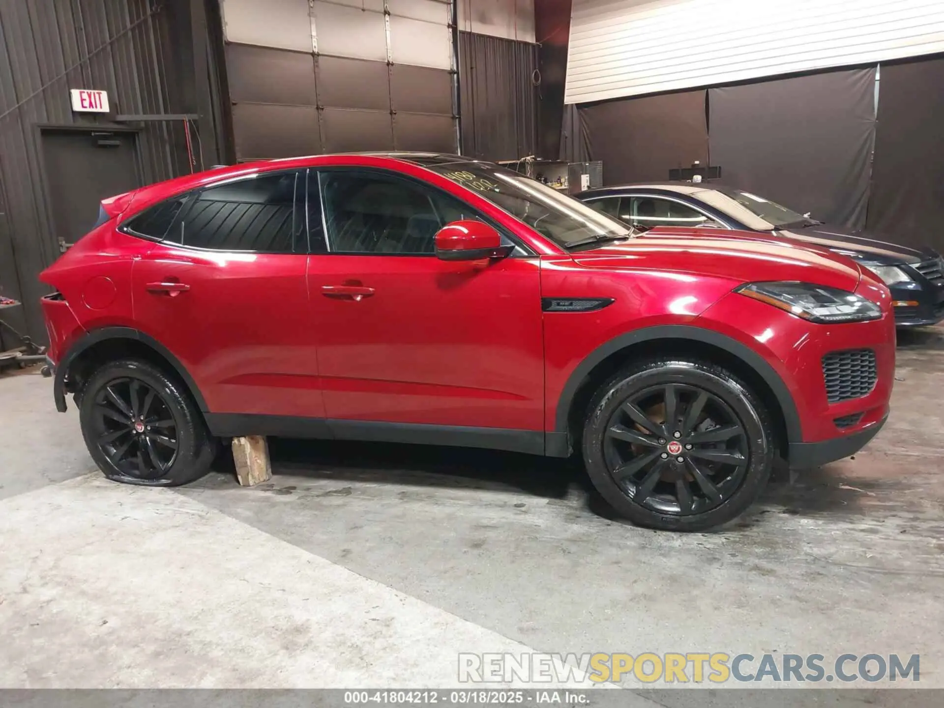 14 Photograph of a damaged car SADFP2FX6L1Z77278 JAGUAR E-PACE 2020