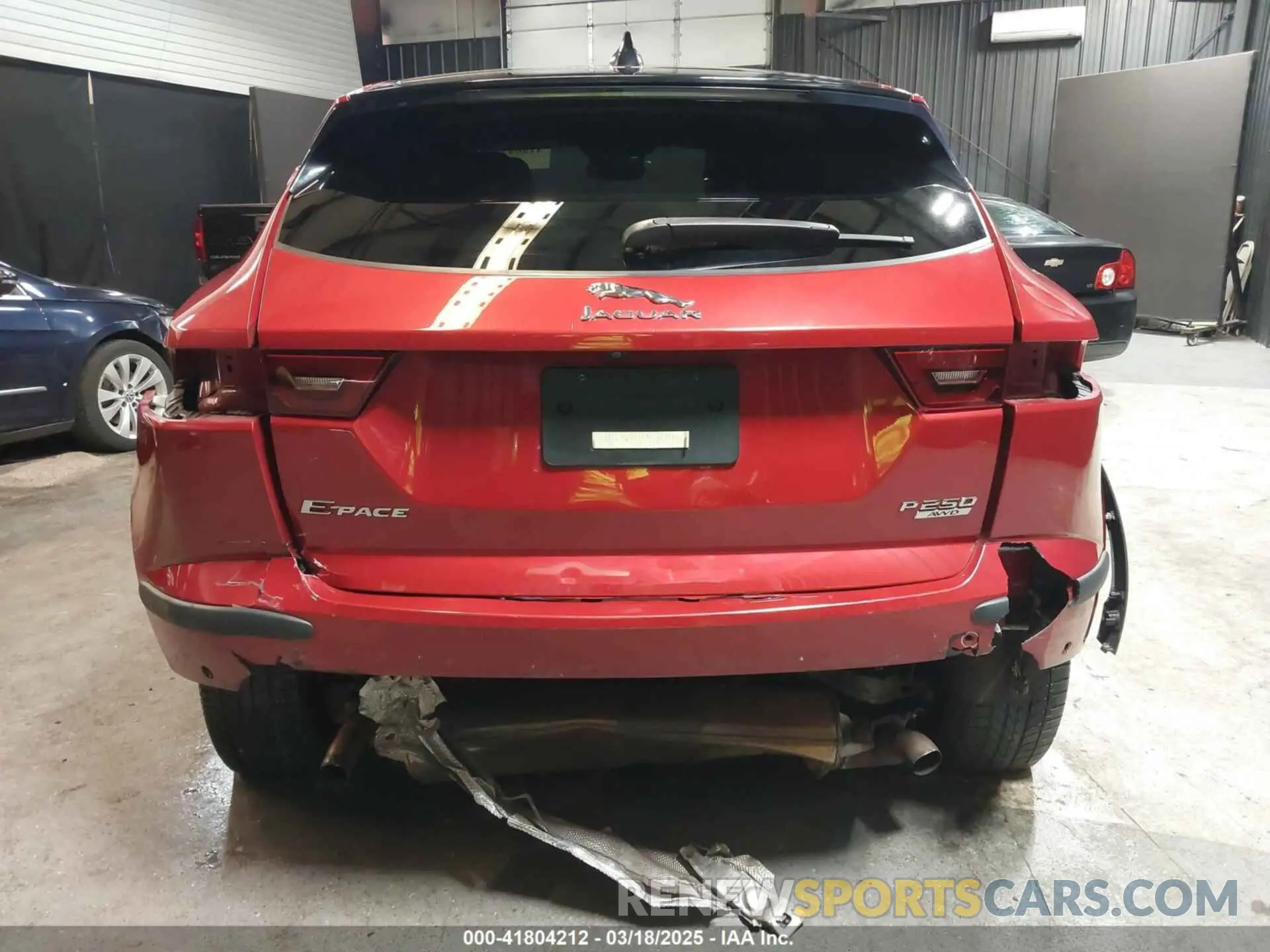 17 Photograph of a damaged car SADFP2FX6L1Z77278 JAGUAR E-PACE 2020