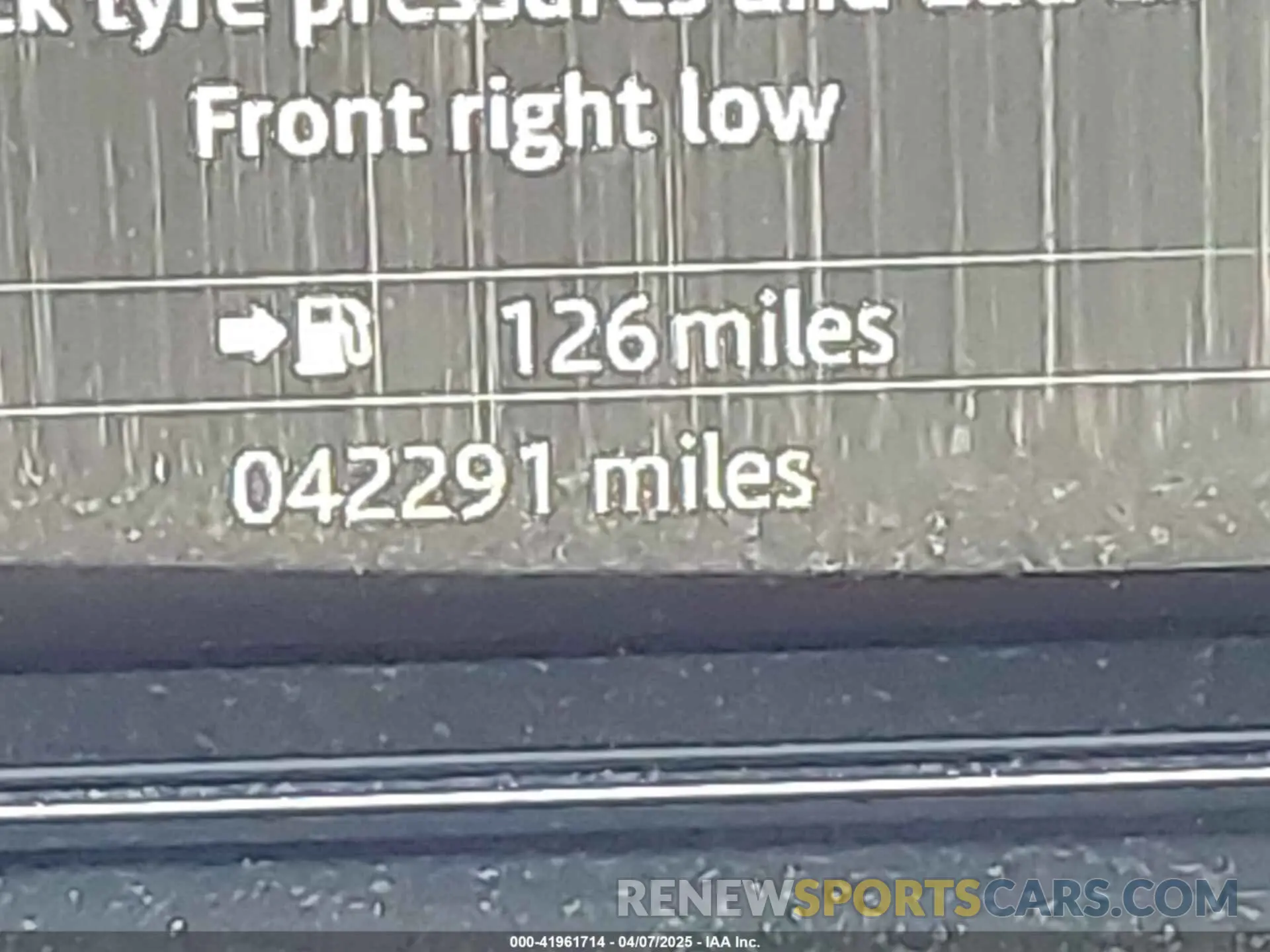 15 Photograph of a damaged car SADFP2FX9L1004525 JAGUAR E-PACE 2020