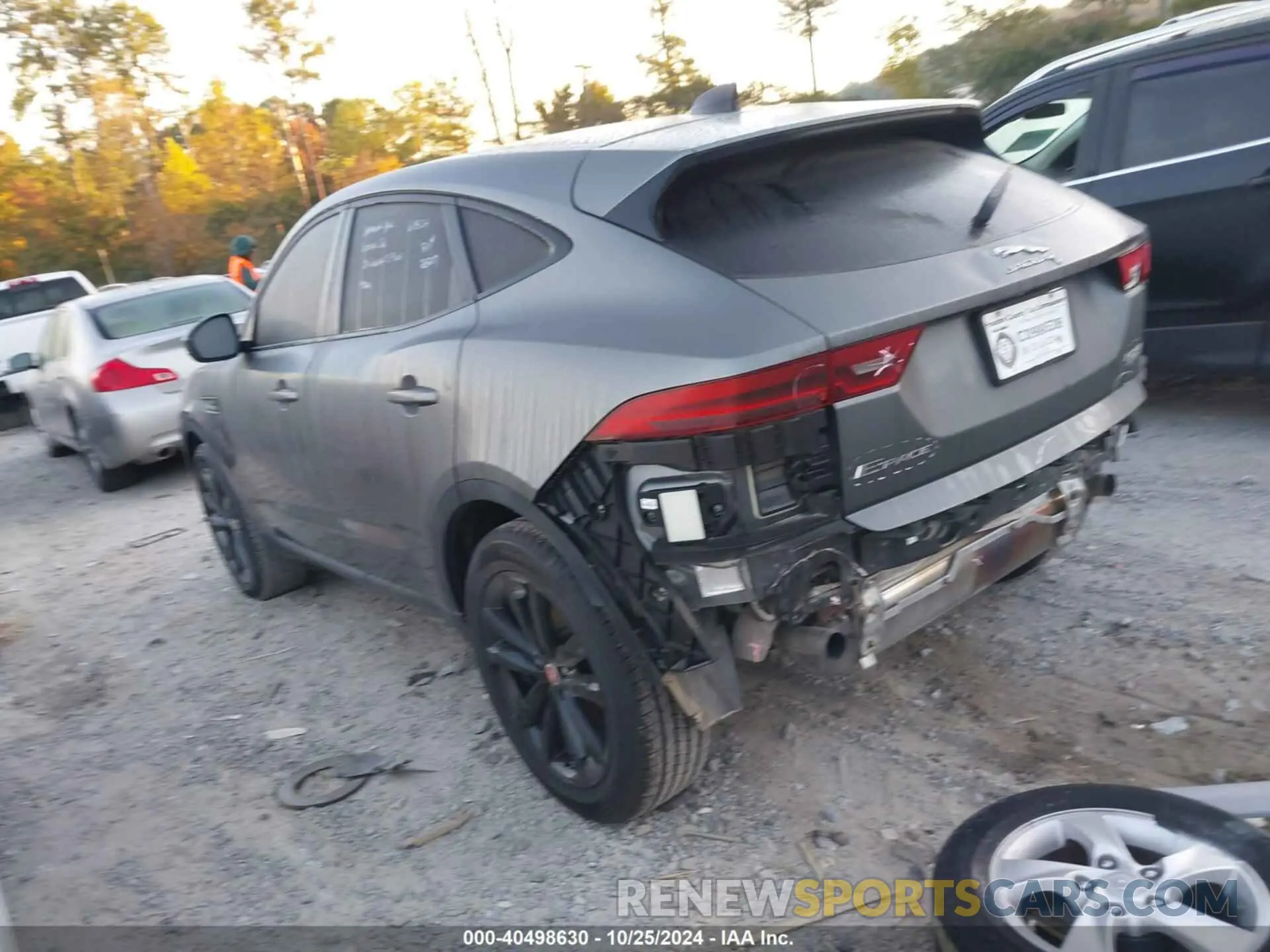 3 Photograph of a damaged car SADFP2FXXL1Z82600 JAGUAR E-PACE 2020