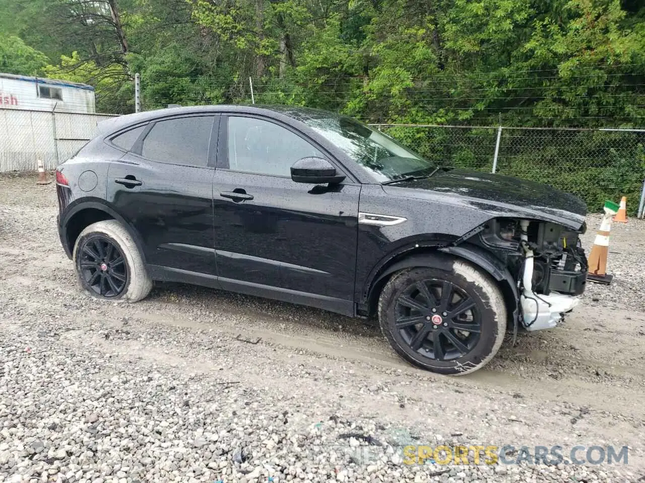 4 Photograph of a damaged car SADFJ2FX6K1Z34589 JAGUAR ETYPE 2019