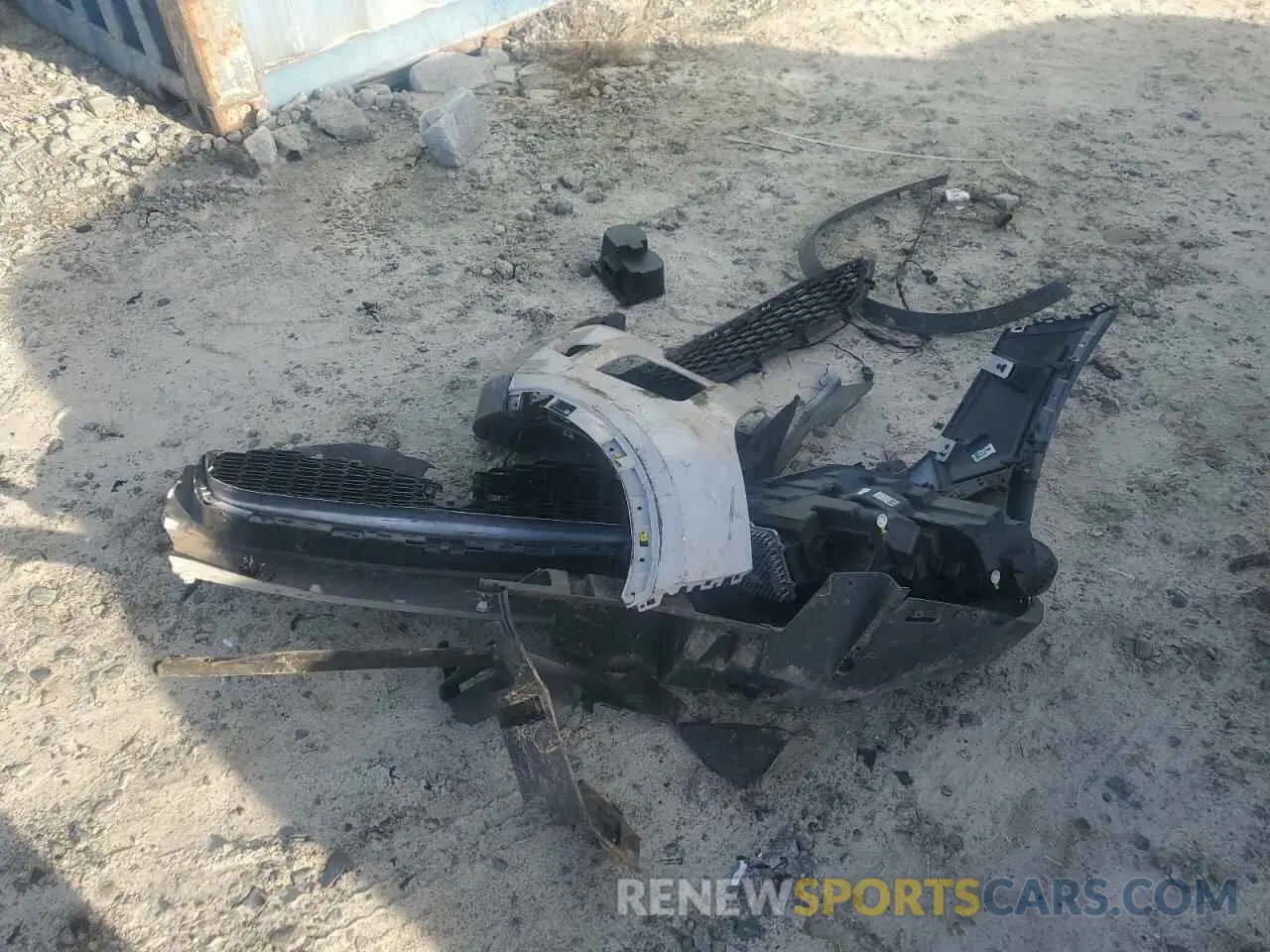 13 Photograph of a damaged car SADFP2FX2K1Z65059 JAGUAR ETYPE 2019