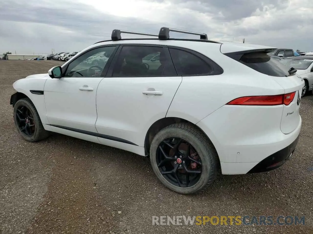 2 Photograph of a damaged car SADCM2BV2HA894132 JAGUAR F-PACE 2017