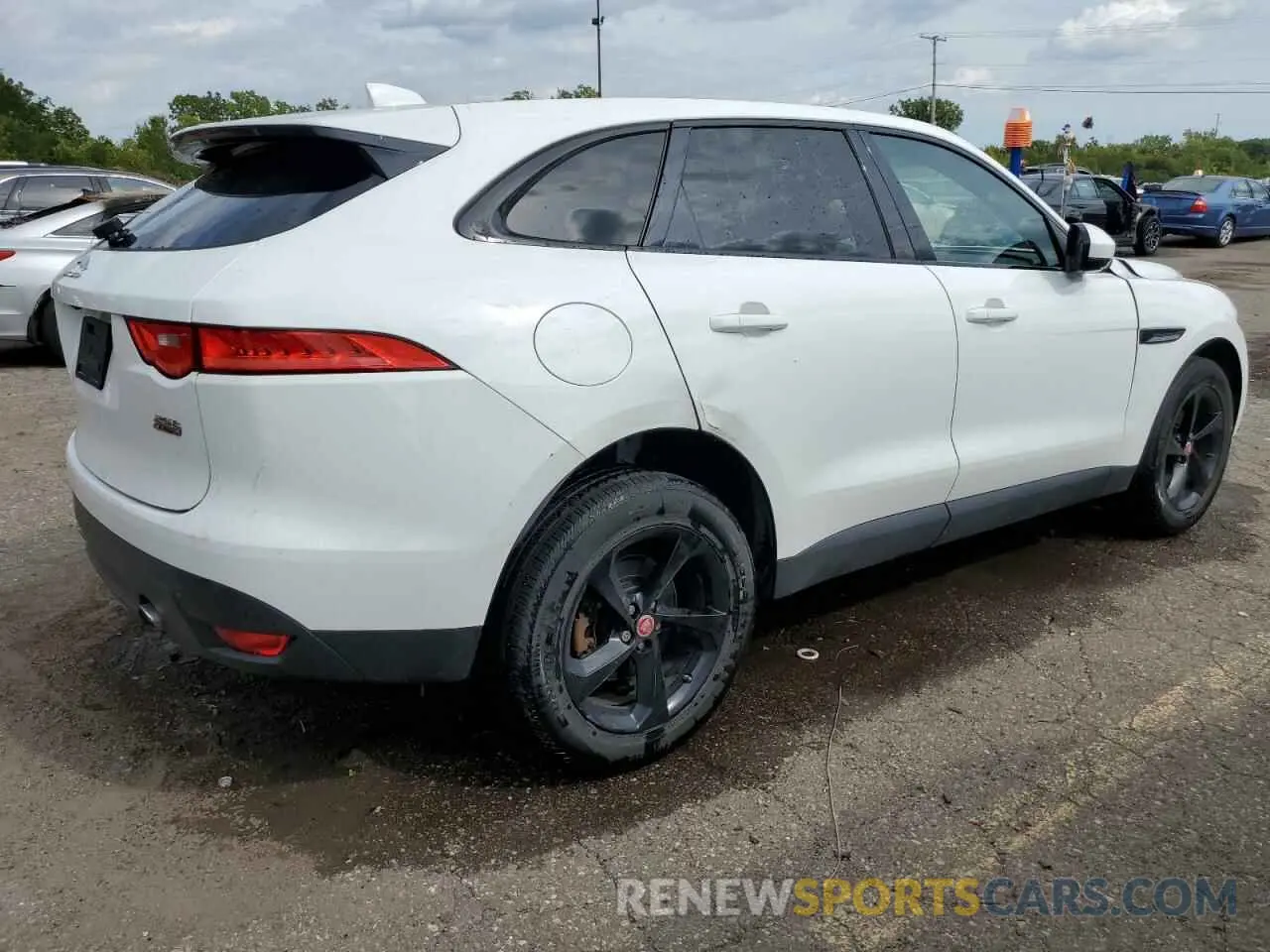 3 Photograph of a damaged car SADCJ2FX3JA275243 JAGUAR F-PACE 2018
