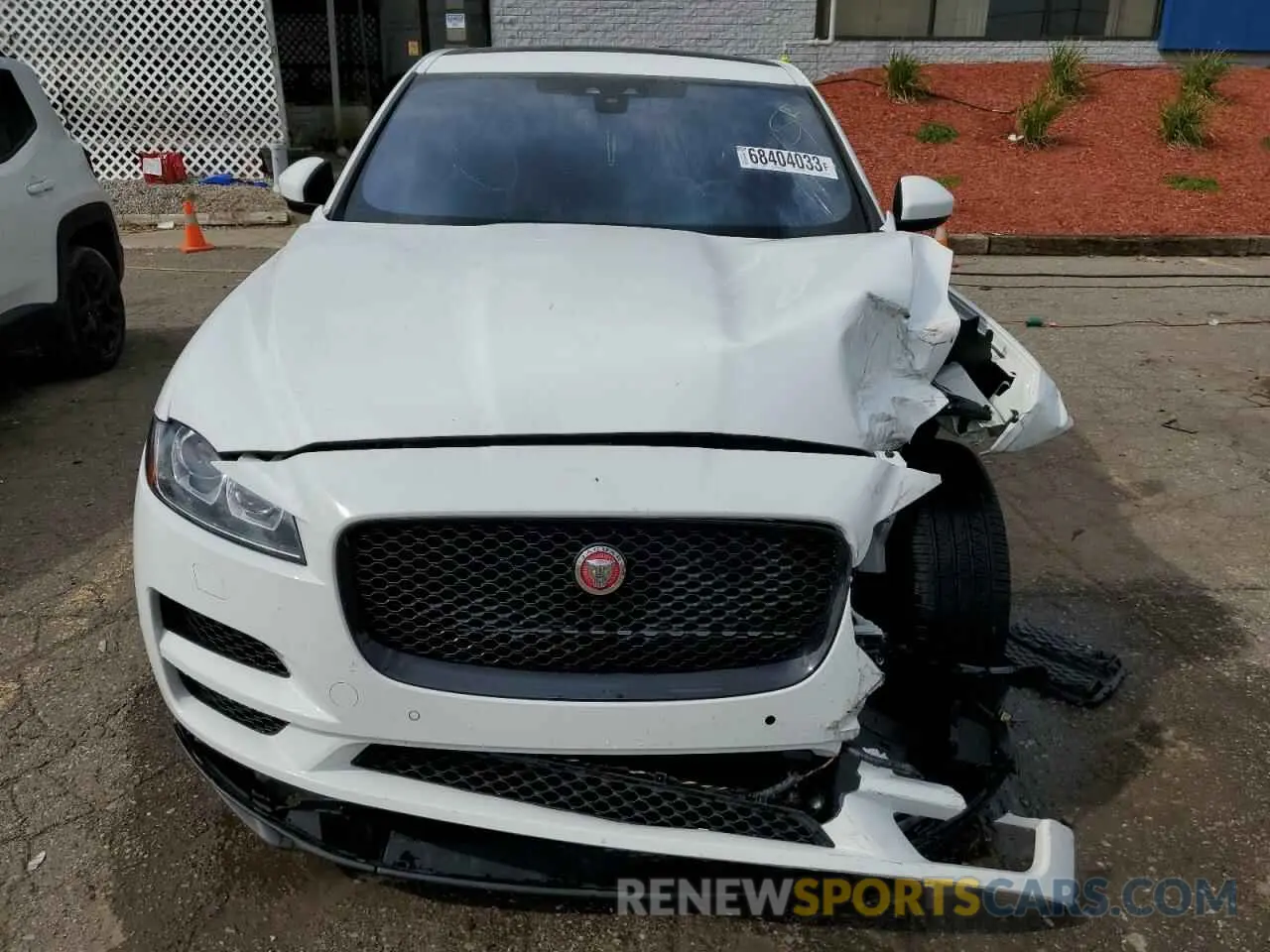 5 Photograph of a damaged car SADCJ2FX3JA275243 JAGUAR F-PACE 2018