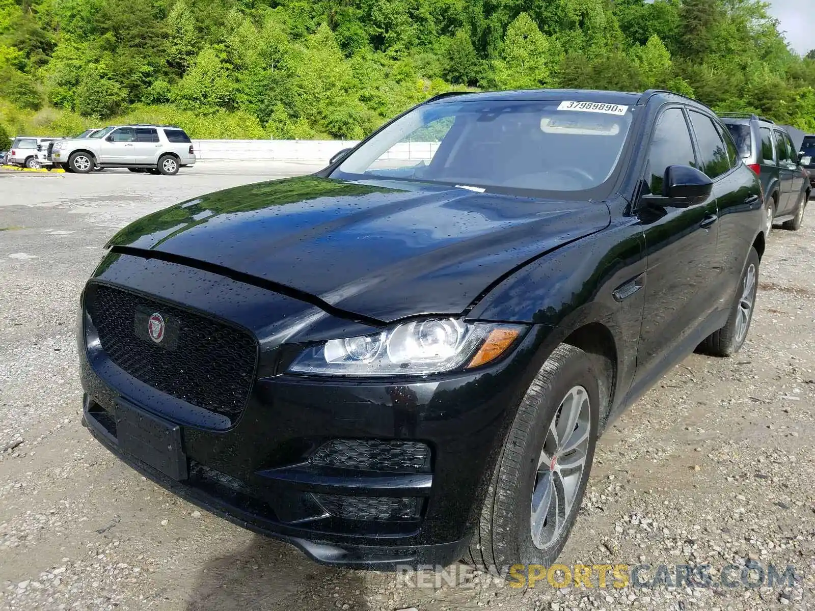 2 Photograph of a damaged car SADCJ2FX2KA357059 JAGUAR F-PACE 2019