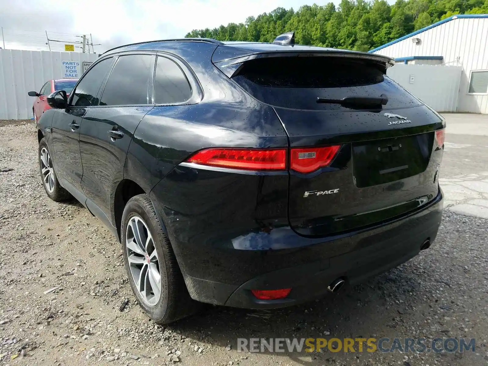 3 Photograph of a damaged car SADCJ2FX2KA357059 JAGUAR F-PACE 2019