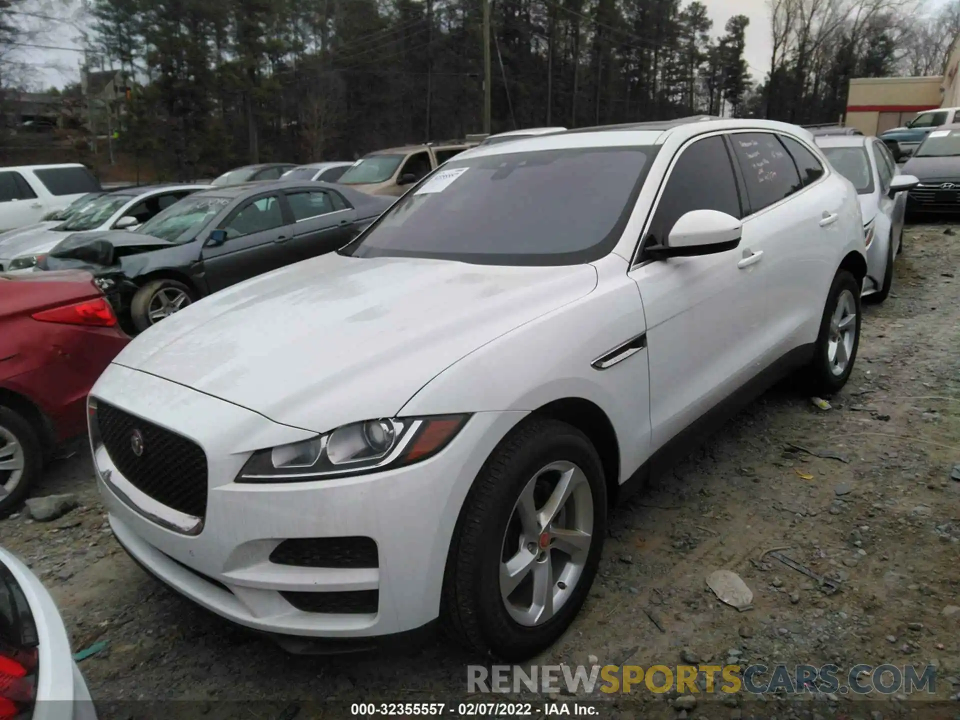 2 Photograph of a damaged car SADCJ2FX2KA360057 JAGUAR F-PACE 2019