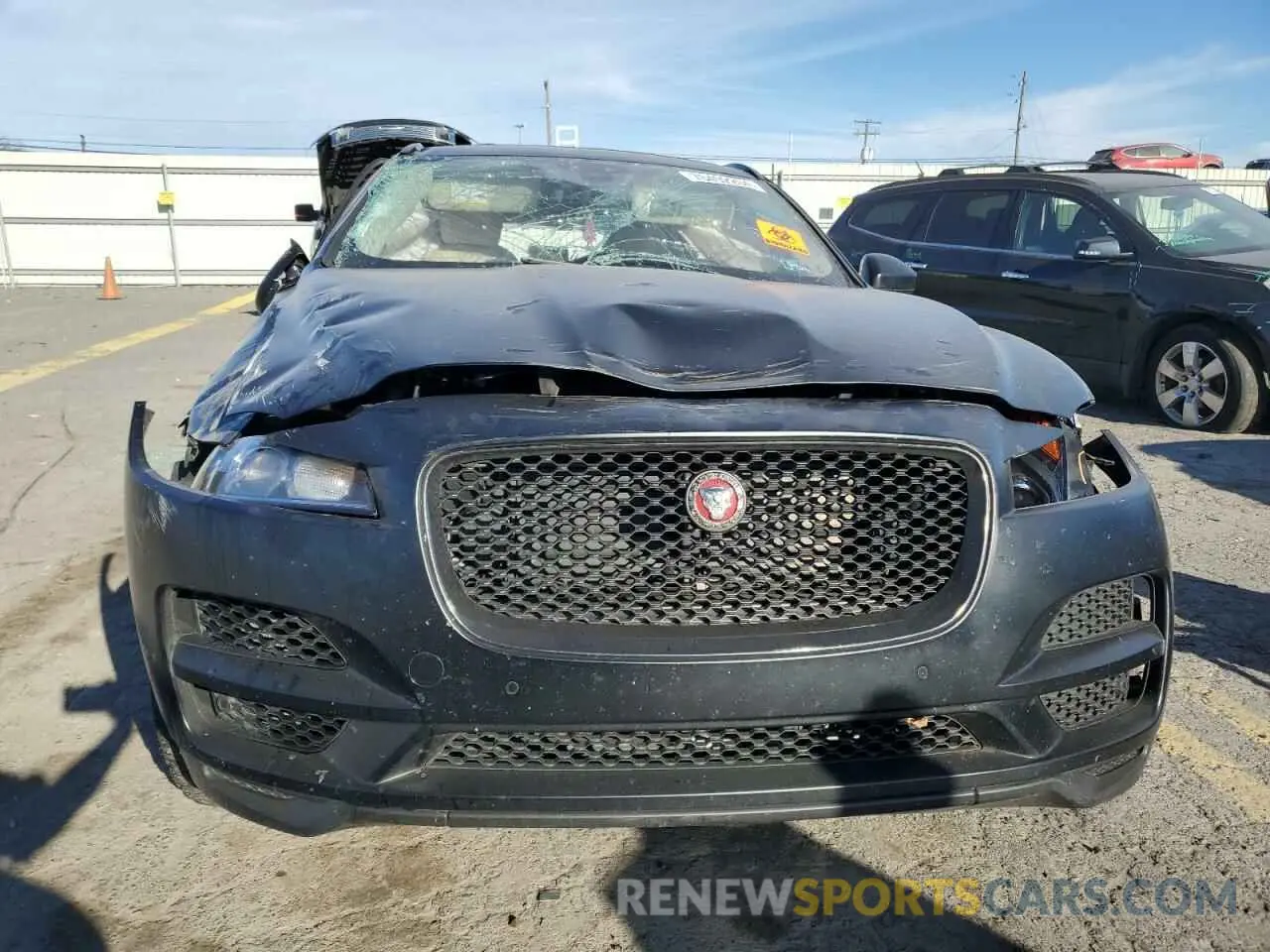 5 Photograph of a damaged car SADCJ2FX2KA391888 JAGUAR F-PACE 2019