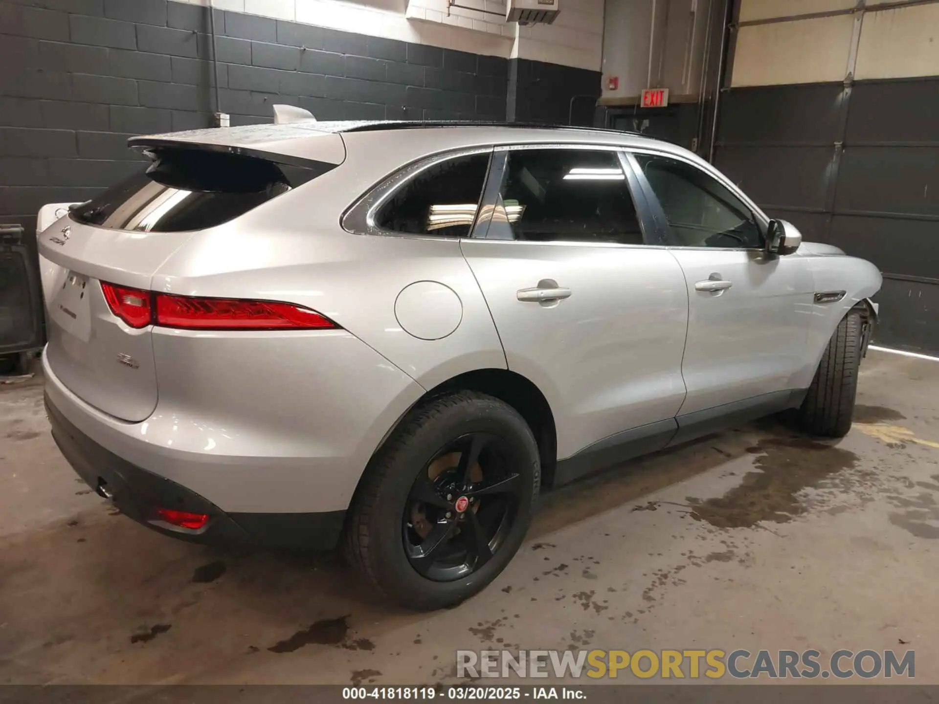 4 Photograph of a damaged car SADCJ2FX2KA610431 JAGUAR F-PACE 2019