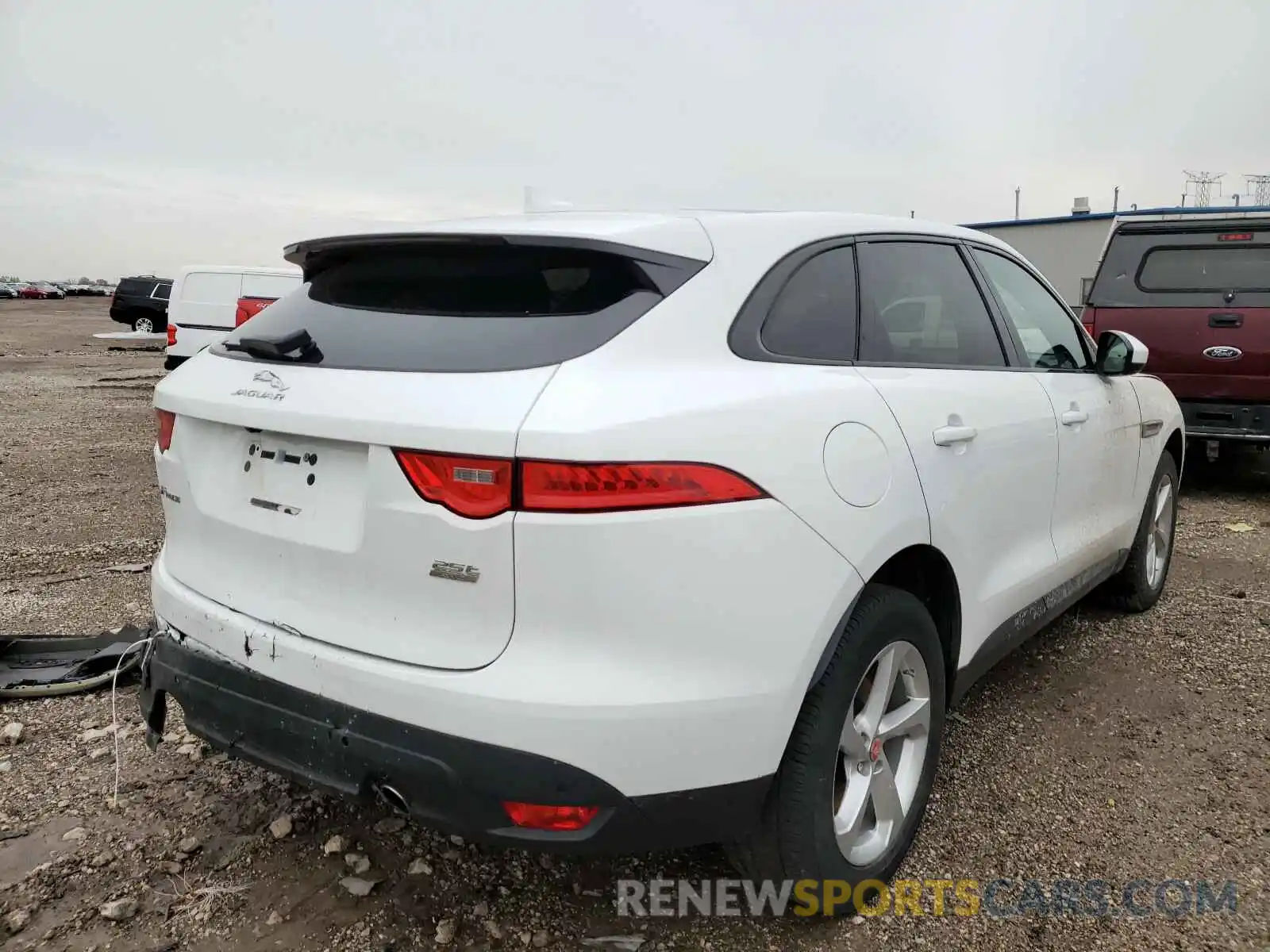 4 Photograph of a damaged car SADCJ2FX3KA601687 JAGUAR F-PACE 2019